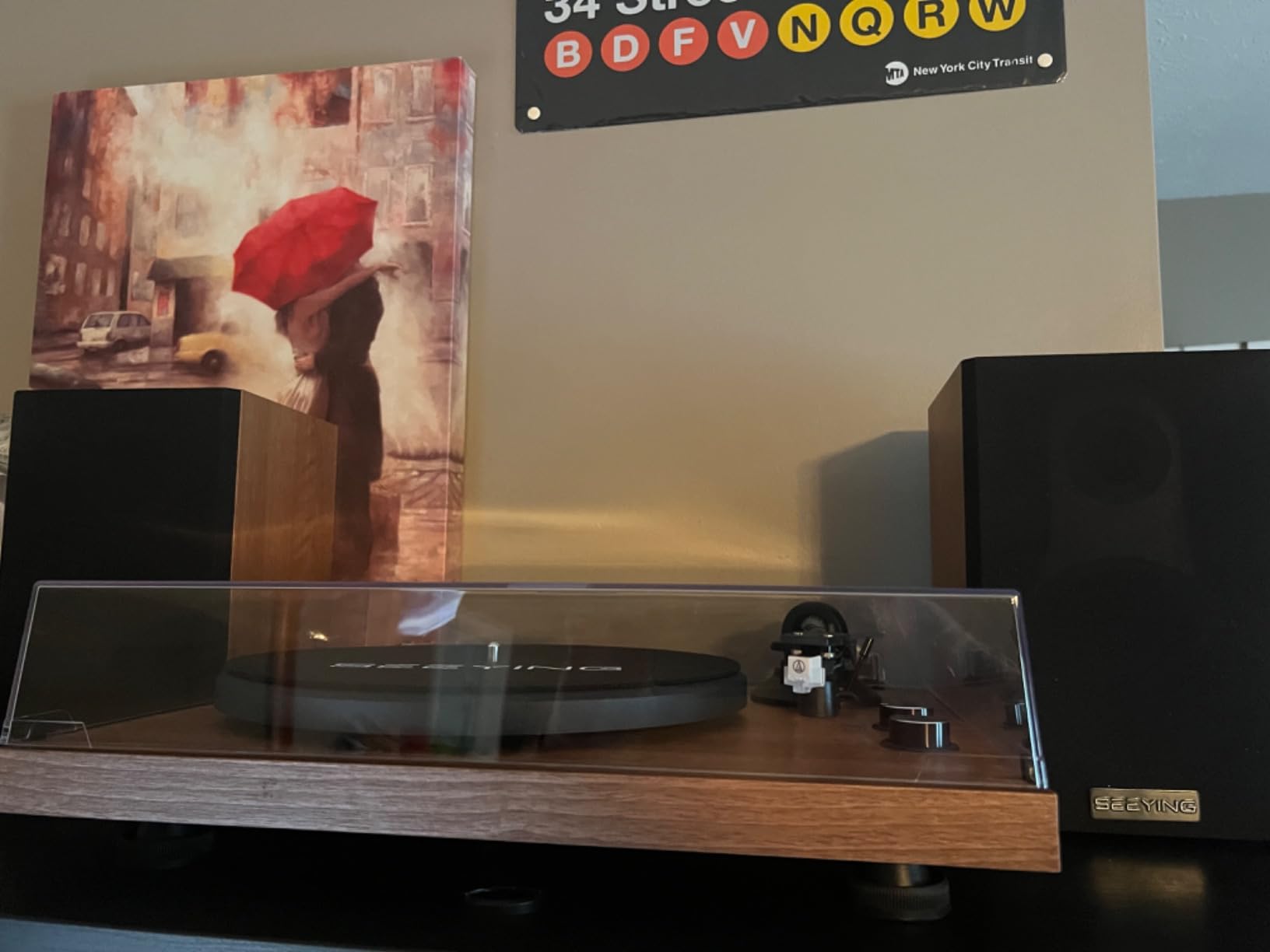 SeeYing Vinyl Record Player with 36 Watt Stereo Bookshelf Speakers customer photo 2