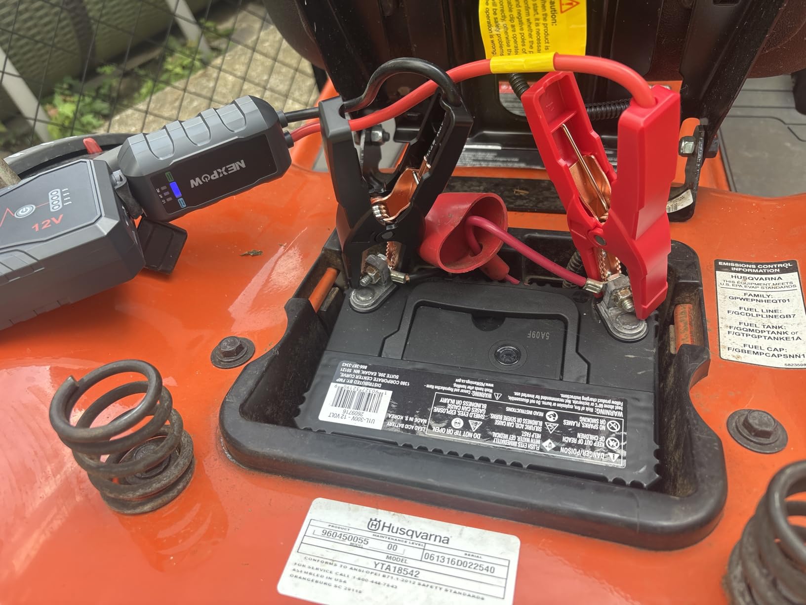 NEXPOW Car Jump Starter 2026 Upgraded Car Battery Jump Starter Pack customer photo 1