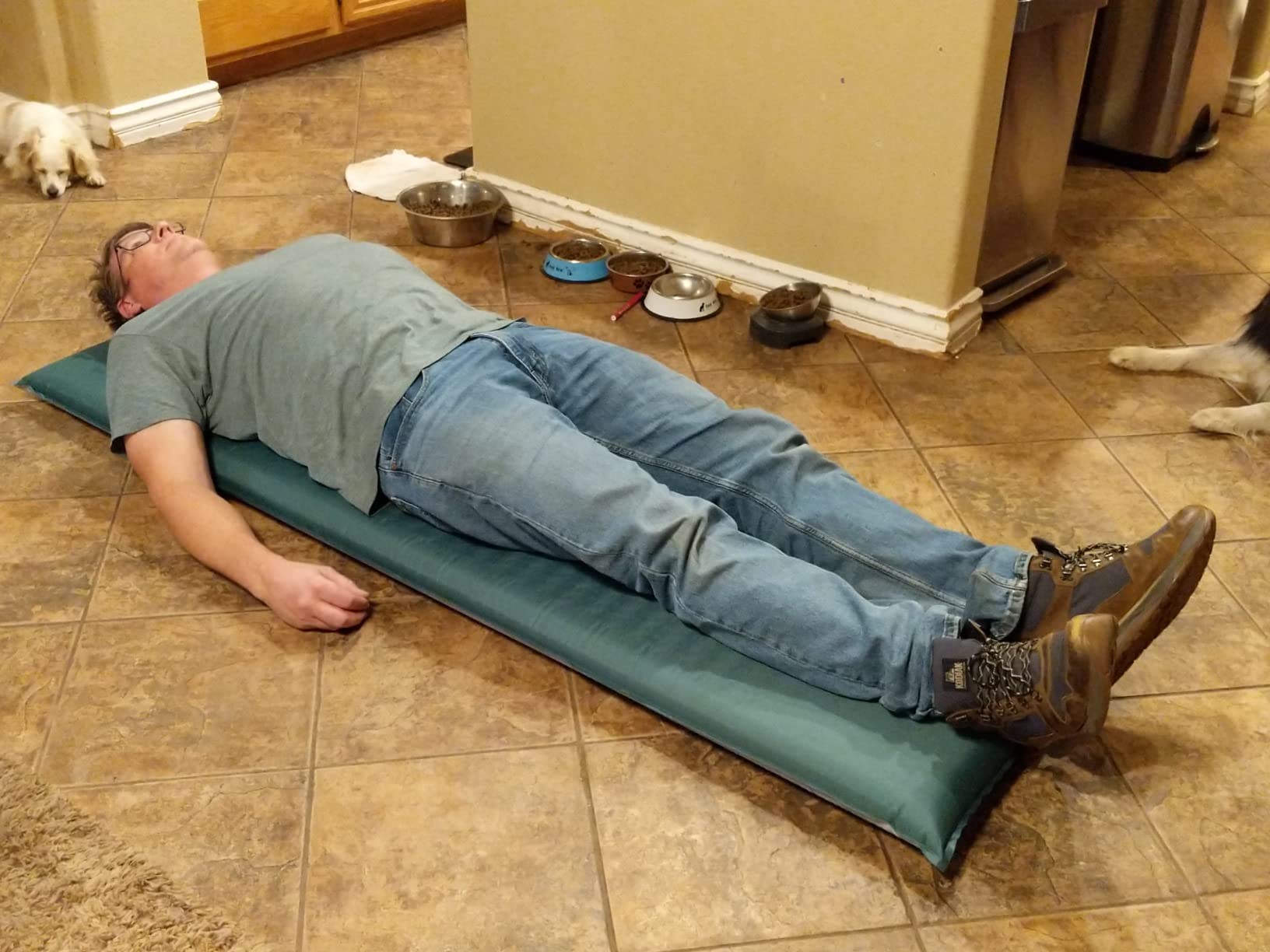 Coleman Silver Springs Self-Inflating Camping Sleep Pad customer photo 1