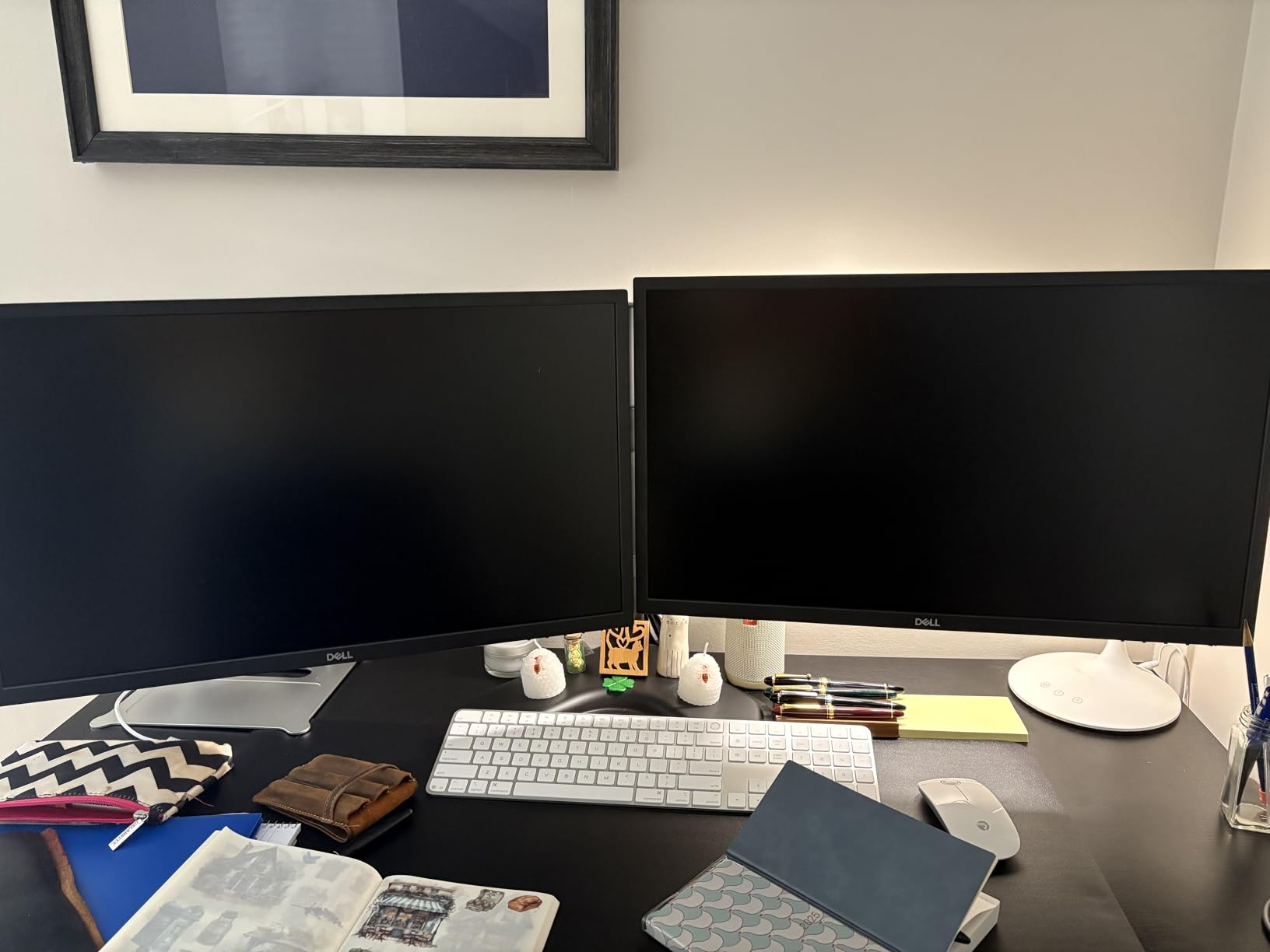 WALI 4 Monitor Stand for 13-27 inch Computer Screens up to 17.6lbs,Adjustable Quad Monitor Mount, Free Standing 4 Monitor Mount Full Motion with Tilt, Rotation, VESA Mount 75/100mm (MF004), Black customer photo 1