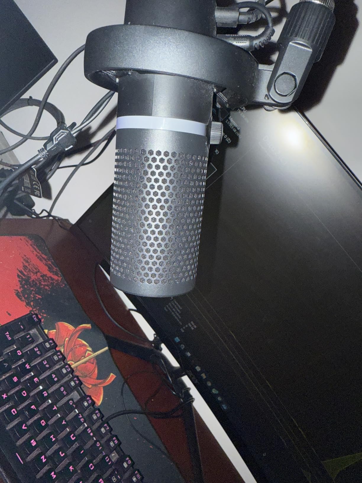 HyperX DuoCast – RGB USB Condenser Microphone for PC, PS5, PS4, Mac, Low-profile Shock Mount, Cardioid, Omnidirectional, Pop Filter, Gain Control, Gaming, Streaming, Podcasts, Twitch, YouTube, Discord customer photo 1