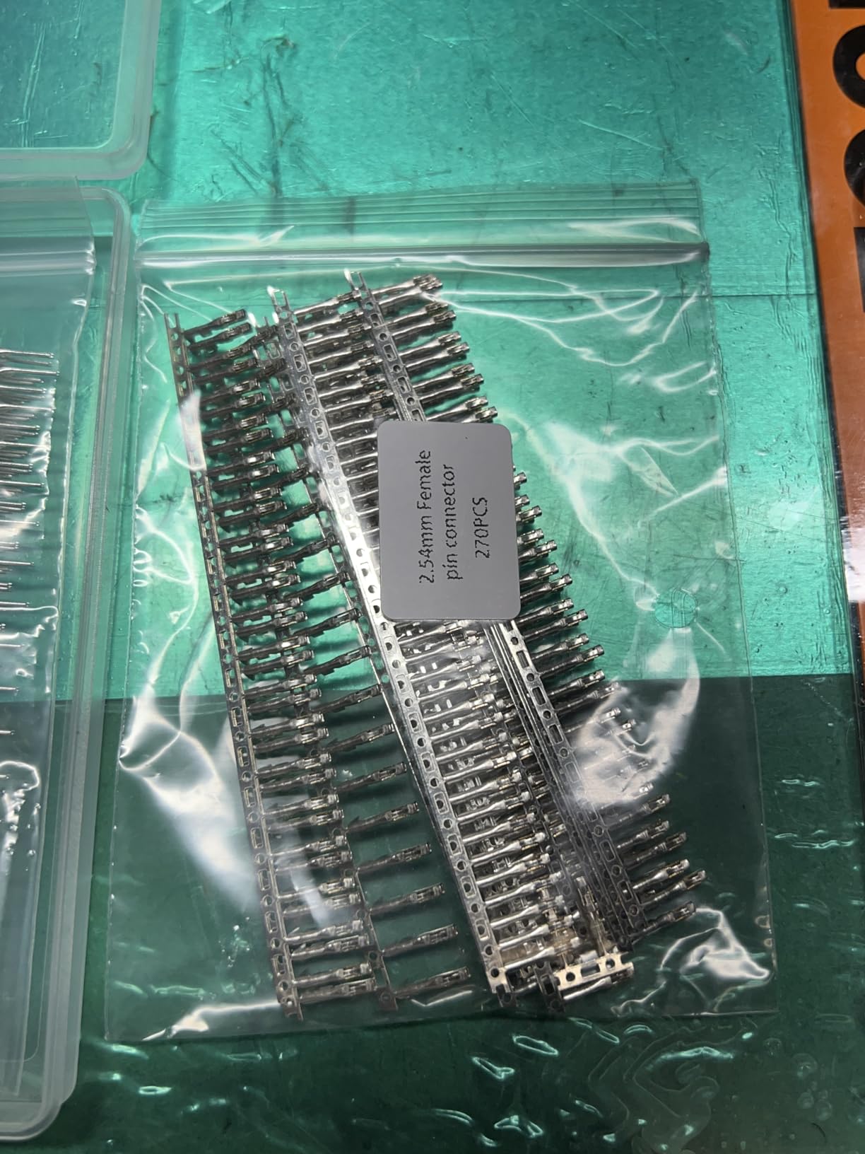 Taiss Dupont Crimping Tool Kit with 600PCS 2.54mm Dupont Connector Kit SN-28B Ratcheting Wire Crimper Plier,1/2/3/4/5/6/7 Pin Housing Dupont Connector Male Female Pin Header Crimp Terminal AWG28-18 customer photo 2