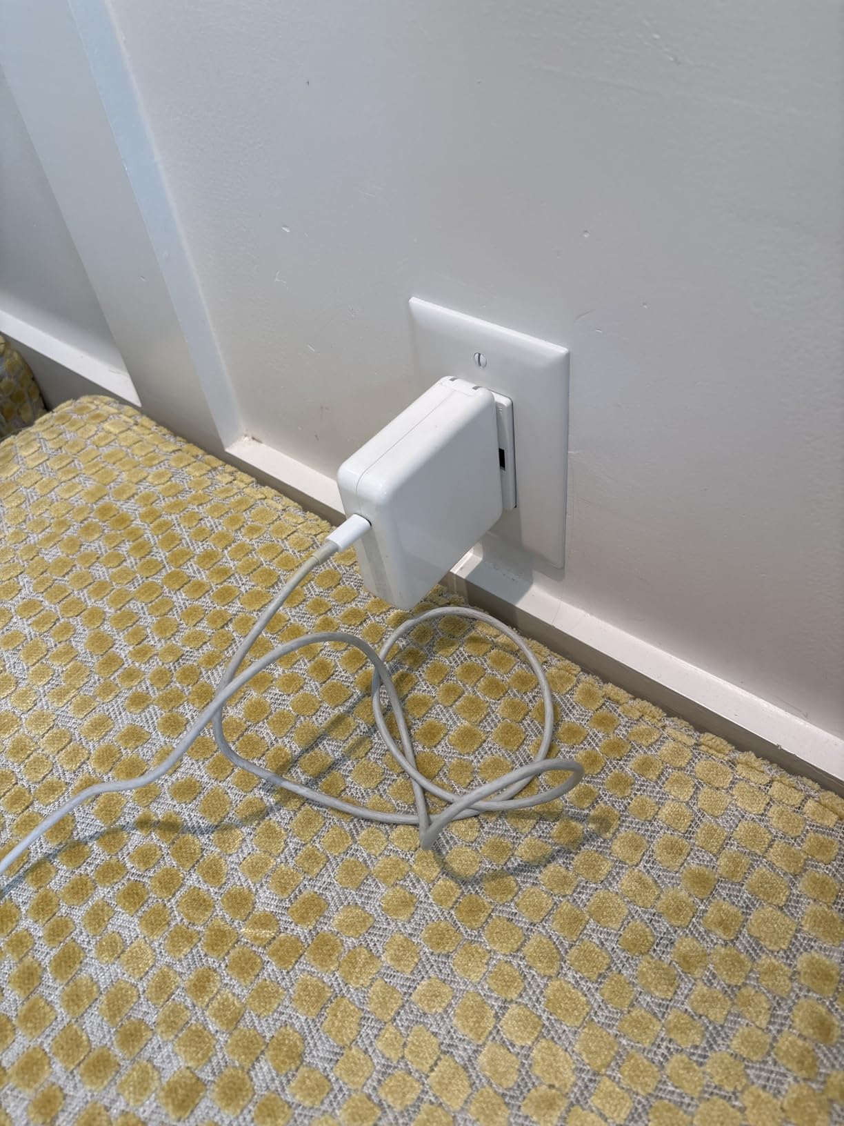Mac Book Pro Charger - 118W USB C Charger Fast Charger Compatible with MacBook Pro/Air, M1 M2 M3 M4 M5, ipad Pro, Samsung Galaxy and More, Include Charge Cable customer photo 1
