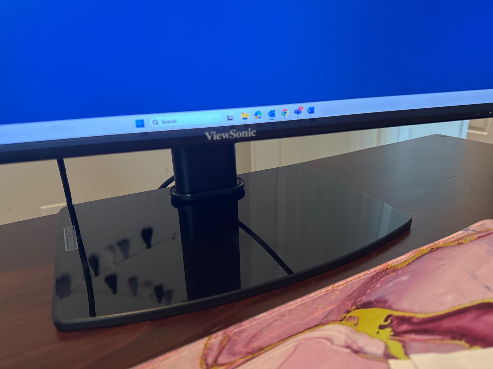 MOUNT PRO Single Monitor Stand Fits Max 32 inch Screen, Free-Standing Computer Desk Stand, Display Mount with Height Adjustable, Swivel, Tilt, Rotation, VESA Monitor Stand 100x100 customer photo 2