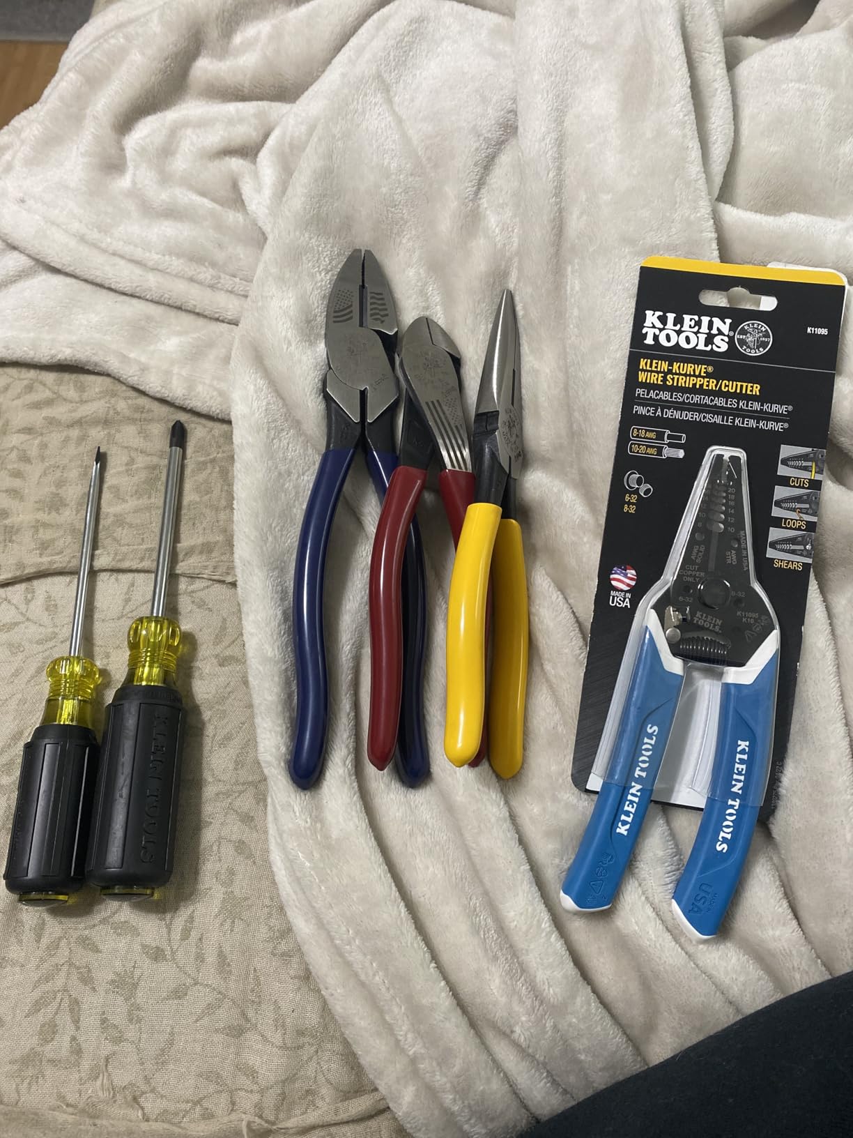 Klein Tools 80080 Hand Tool Kit includes 2 Screwdrivers, Made in USA, 3 Pliers, Wire Stripper and Cutter, for Electricians, 6-Piece customer photo 1