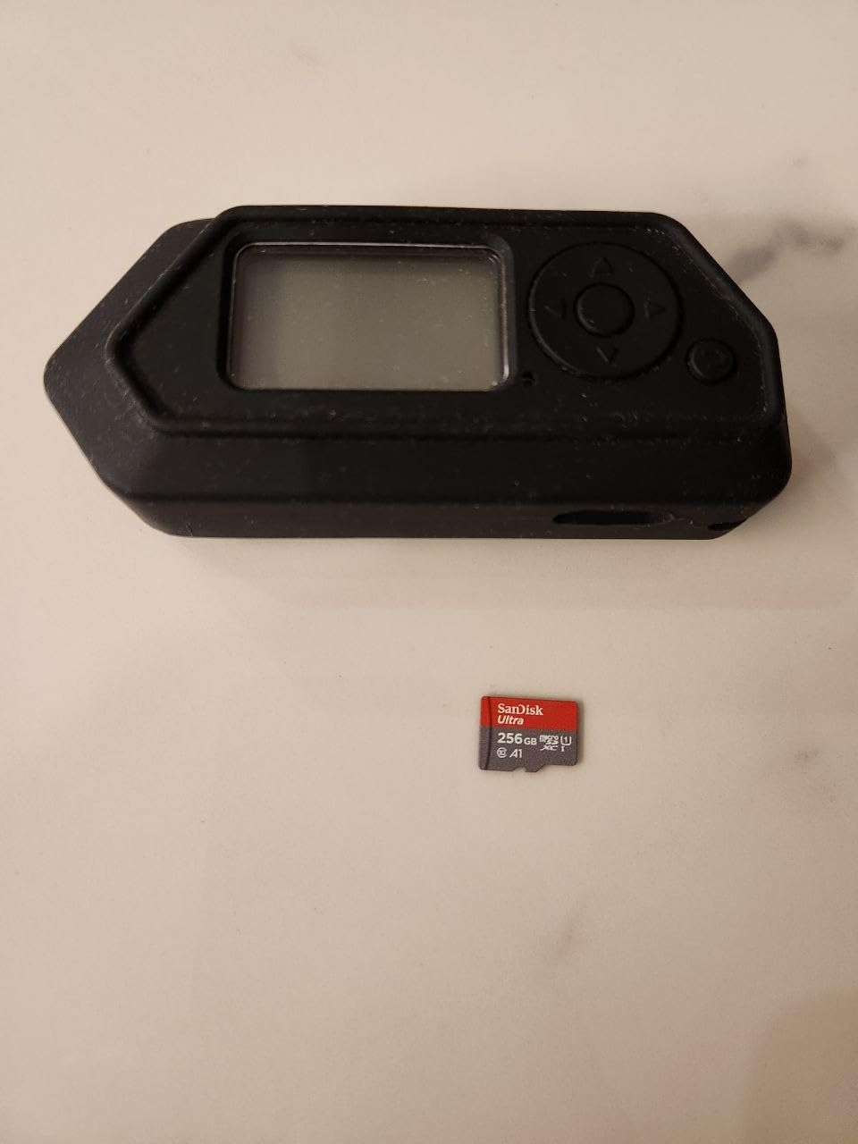 SANDISK 128GB Ultra microSD Card + Adapter, Up to 140MB/s Read Speeds | UHS-I, Full HD, C10, U1, A1 customer photo 1