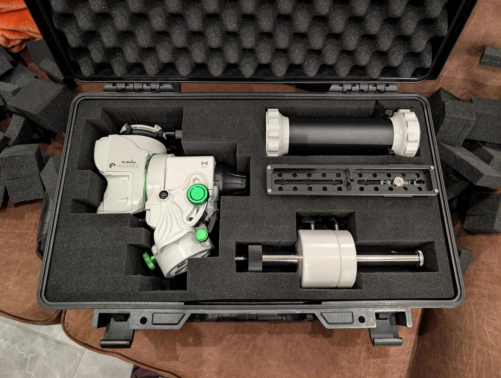 Sky Watcher Sky-Watcher Star Adventurer GTI Mount Kit with Counterweight, CW bar, Tripod, and Pier Extension - Full GoTo EQ Tracking Mount for Portable and Lightweight Astrophotography customer photo 2