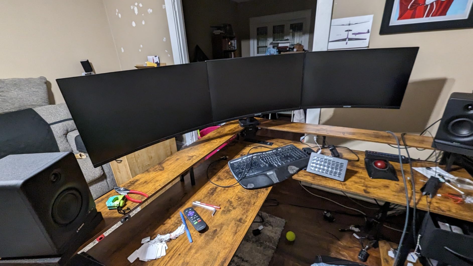 MOUNT PRO 4 Monitor Mount for Max 32