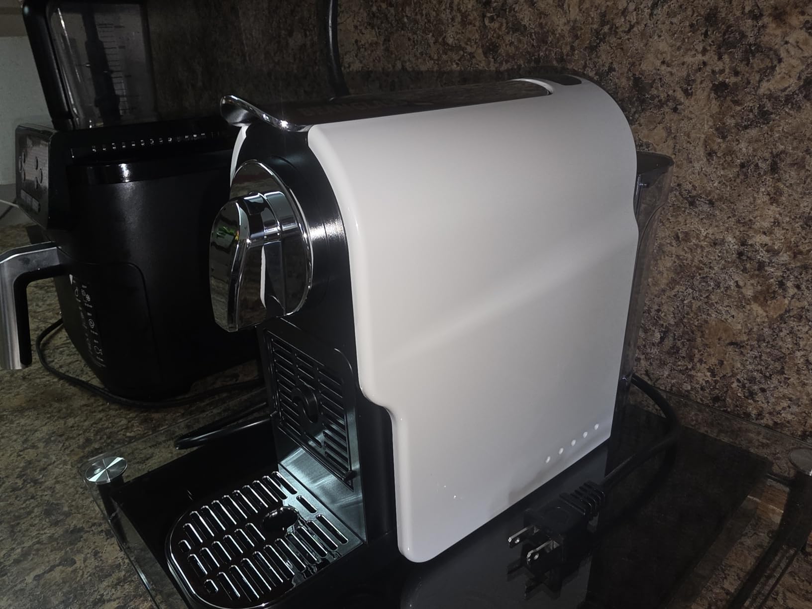 beanglass Espresso Pod Machine for Home, Capsule Coffee Maker for NS Original Pods, 20 Bar High Pressure Pump, 22oz Removable Water Tank, Adjustable Cup Tray, 1350W customer photo 2
