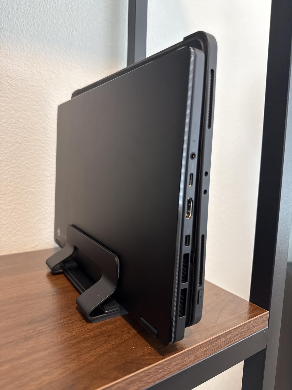 Aluminum Dual Vertical Laptop Stand Dock Holder, Supports 2 Devices, Adjustable Slot Width 15-36mm, Space-Saving Upright Storage for MacBook and Laptops customer photo 1