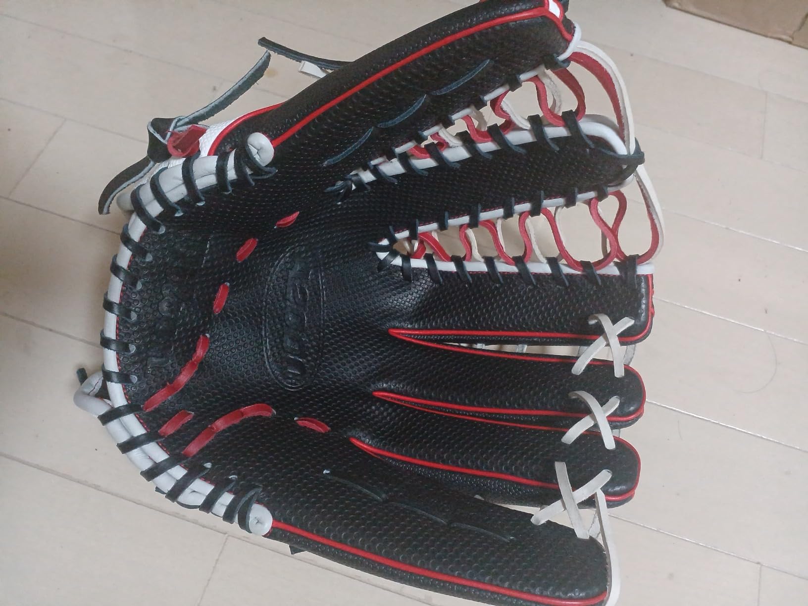 Wilson A2000 Outfield Baseball Gloves customer photo 2
