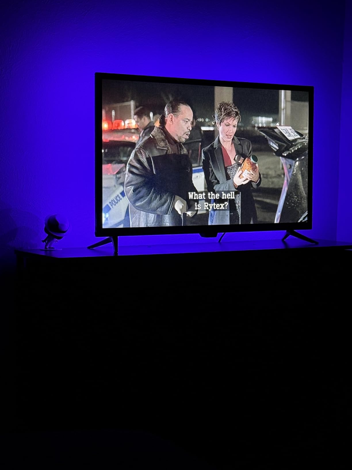 KANTUTOE TV LED Lights, 11.5ft LED Lights for 32-55 Inch TV, RGB TV Backlight Behind with Remote, Music Sync Bluetooth APP Control Strip Lights USB Powered for Bedroom, PC, Gaming Monitor customer photo 1