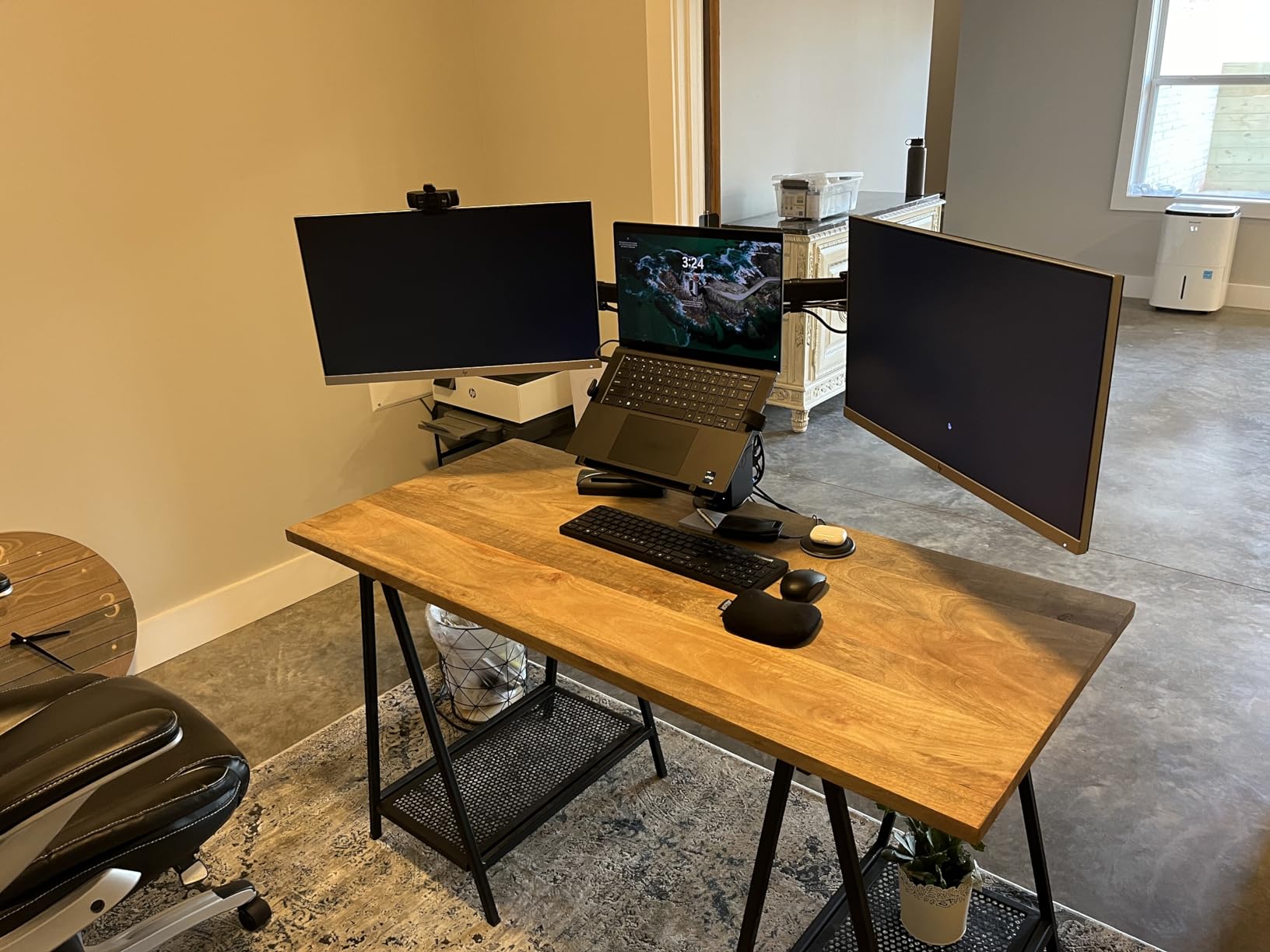 VIVO Dual Monitor + Laptop Mount for 13 to 27 inch Screens and 10 to 15.6 inch Laptops, Triple Screen Viewing, Articulating Arms, Black, STAND-V013L customer photo 1