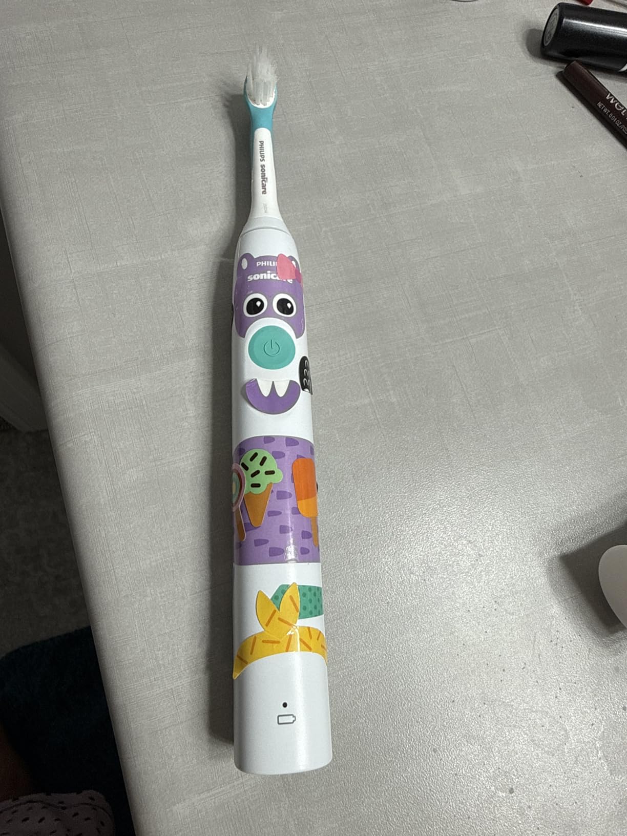 Philips Sonicare for Kids Electric Toothbrush, Design a Pet Edition | Gentle Clean, 2 Intensity Settings, KidPacer Timer, Includes Brush Head & Reusable Stickers, HX3601/01 customer photo 1