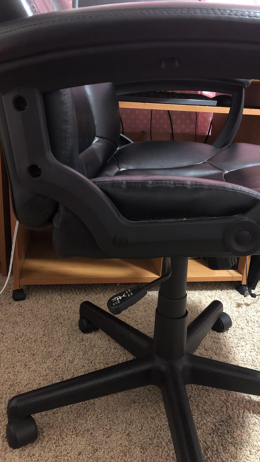 RESPAWN SPIRE Ergonomic Office Chair with Lumbar Support, Mesh, Flip Arms | Cooling gel seat, flip-back arms, headrest, and breathable mesh keep you comfortable for work, gaming and long desk sessions customer photo 1