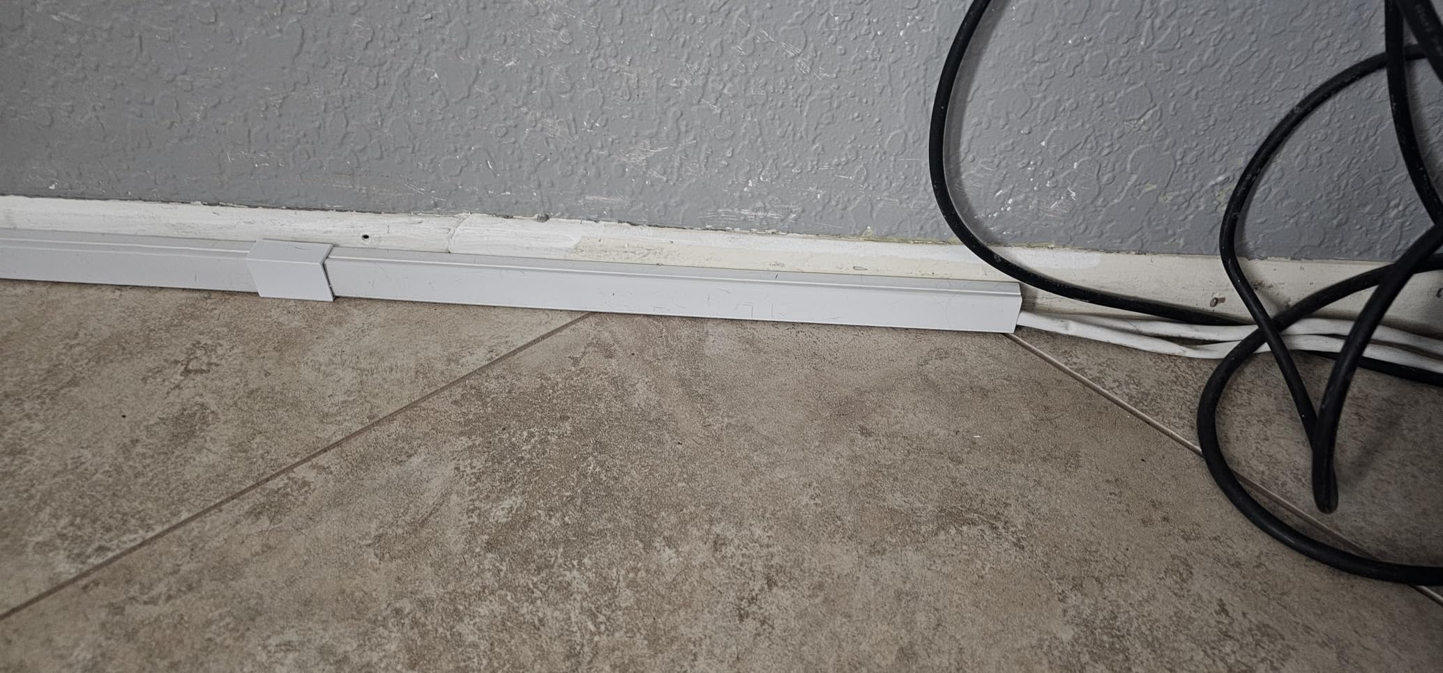 Cord Hider, Wire Cover, Cord Covers Wall Mounted TV, Cable Hider, 315 in Paintable White Raceway Kit, Electrical Cords Concealer, Cable Management, Hide Cords Wall, Wire Molding, Adhesive Channel customer photo 2