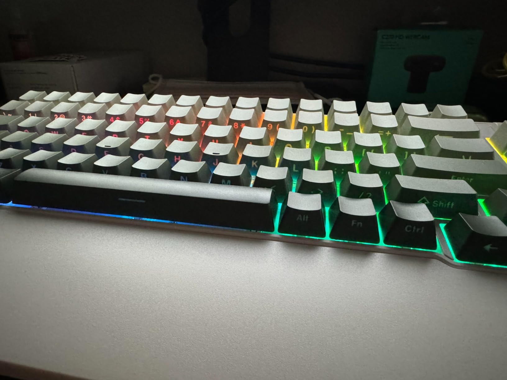 RK ROYAL KLUDGE RK96 RGB Wireless Mechanical Gaming Keyboard w/Wrist Rest customer photo 2