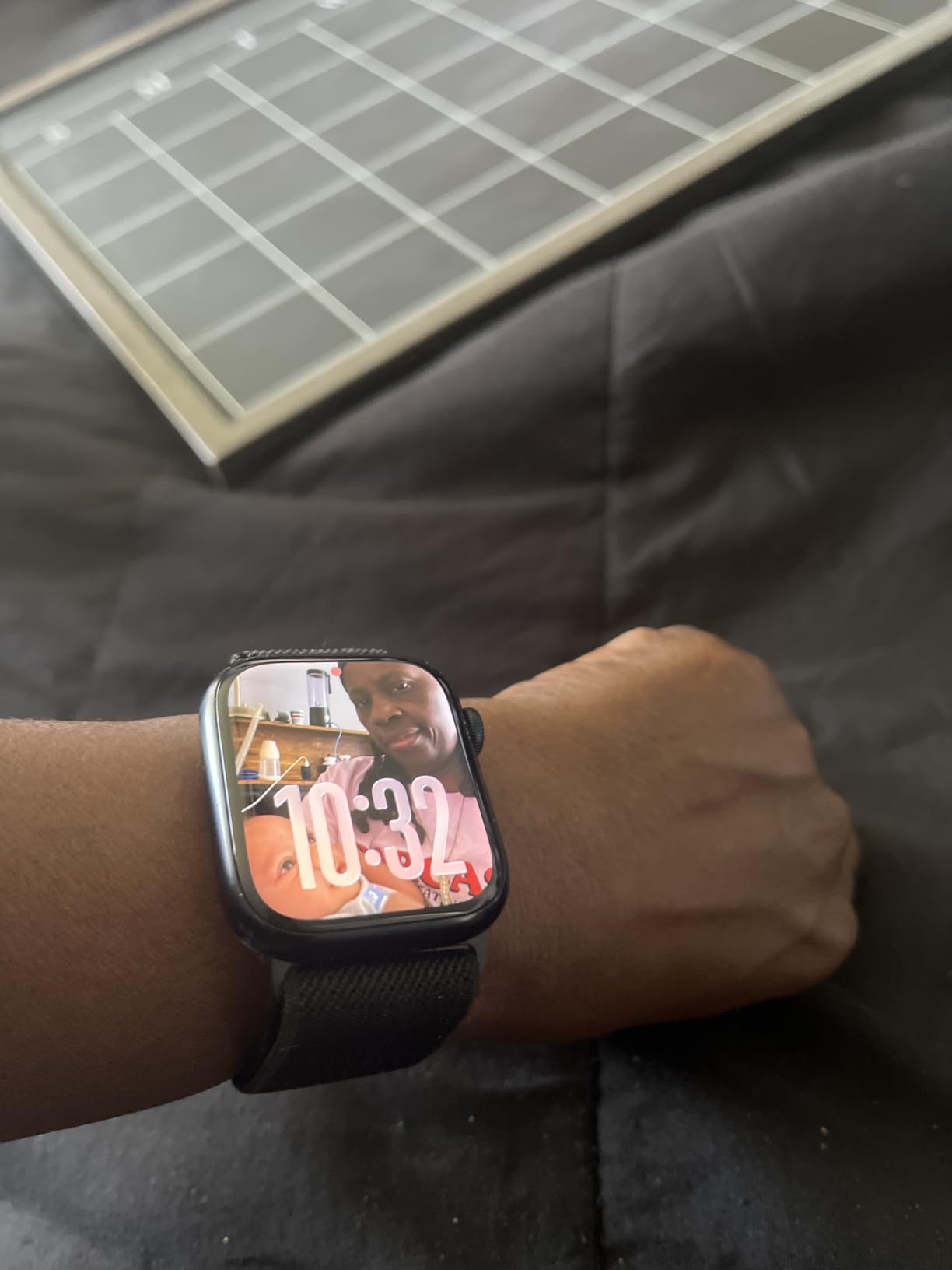 Apple Watch Series 8 [GPS + Cellular, 41mm] - Midnight Aluminum Case with Midnight Sport Band, M/L (Renewed) customer photo 2