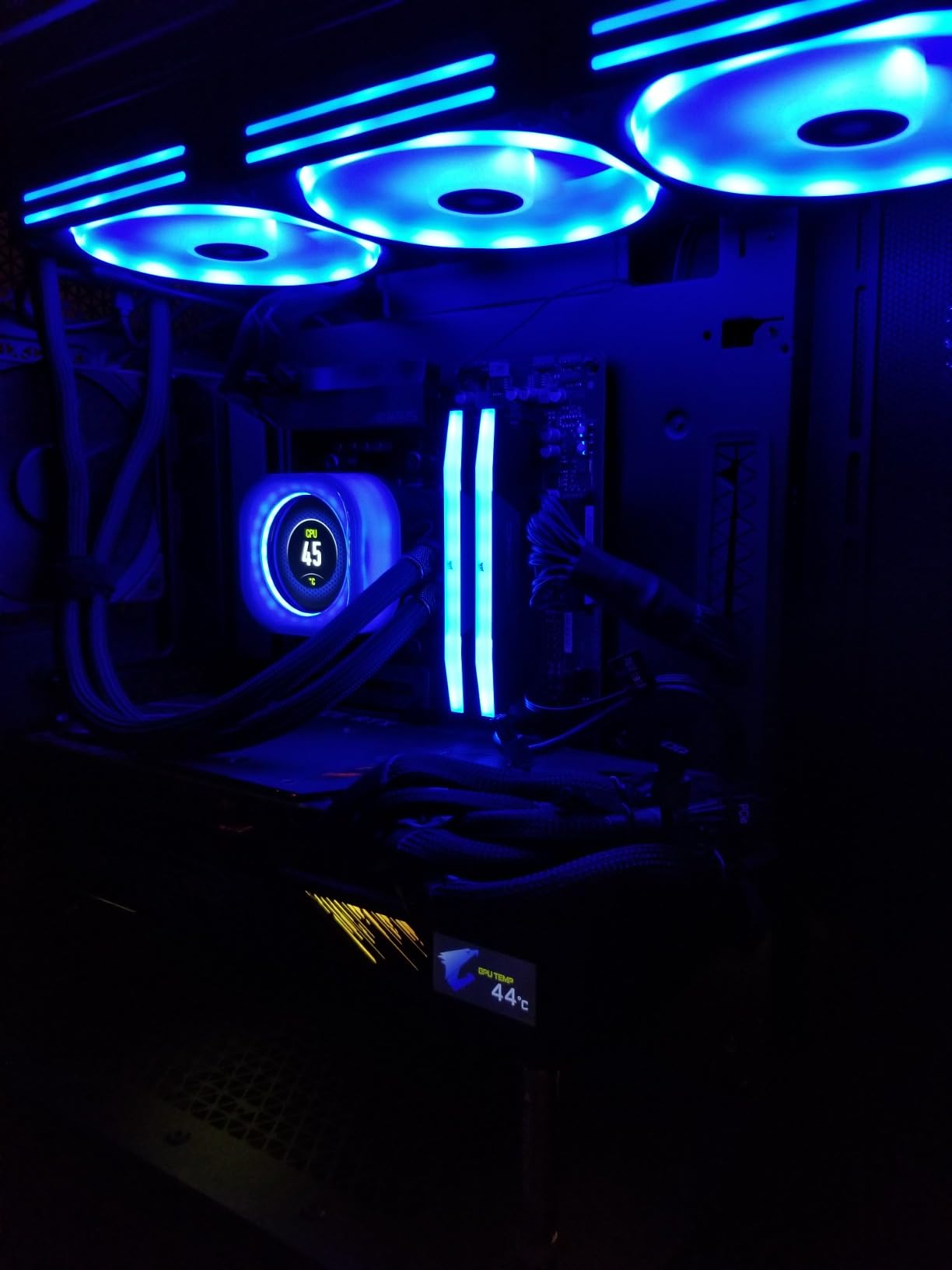 CORSAIR VENGEANCE RGB DDR5 RAM 96GB (2x48GB) 5600MHz CL40 Intel XMP iCUE Compatible Computer Memory - Black (CMH96GX5M2B5600C40) customer photo 1