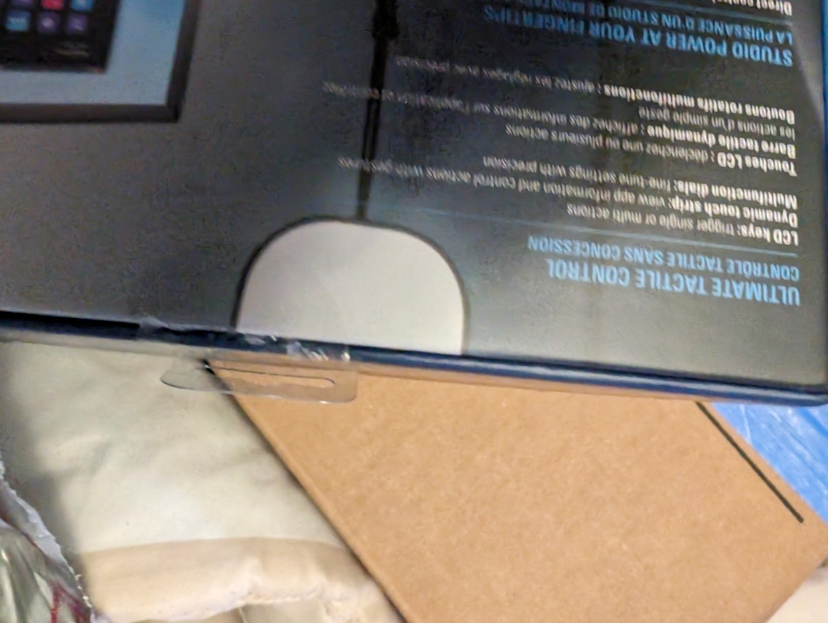 Elgato Stream Deck + White, Audio Mixer and Studio Controller customer photo 1