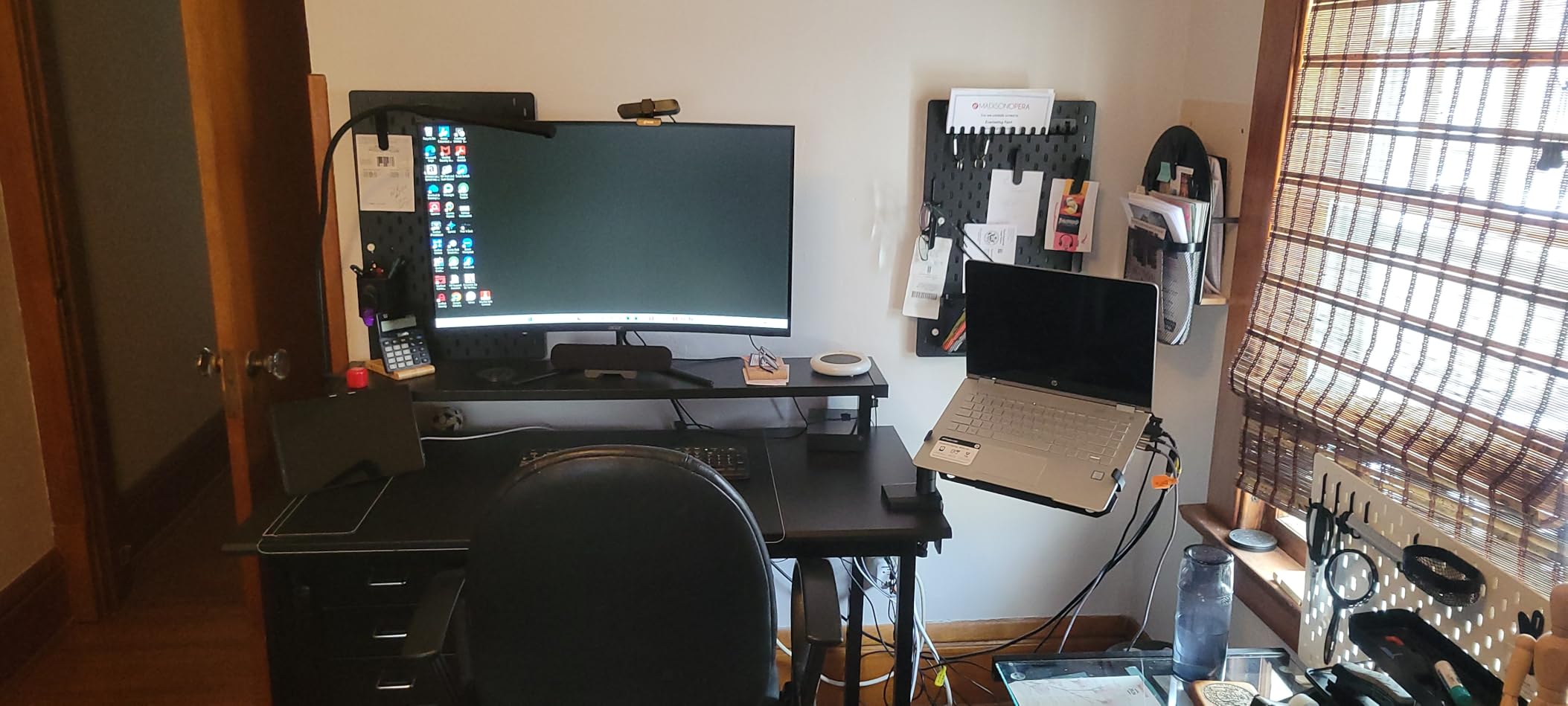 MOUNT PRO Laptop Arm Mount for Desk, Fits Max 17