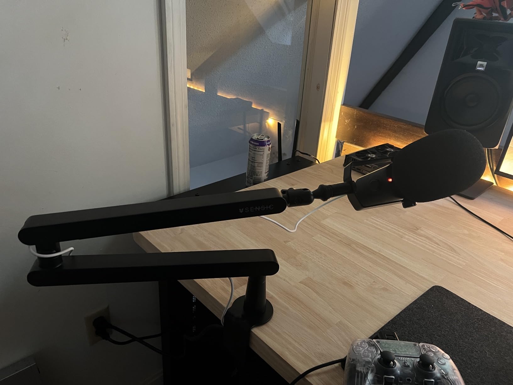Sensic SA-30 LP Low Profile Microphone Boom Arm, 360° Rotatable Mic Stand, Low Profile Microphone arm for streaming with Cable Management, Professional Mic Arm, Mic Boom Arm Black customer photo 2