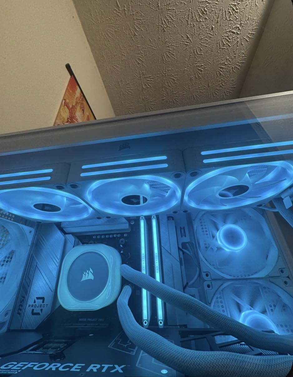 CORSAIR iCUE Link H115i RGB Liquid CPU Cooler - 280mm AIO - QX140 RGB Fans - Fits Intel® LGA 1700, AMD® AM5 - iCUE Link System Hub Included - Black customer photo 2
