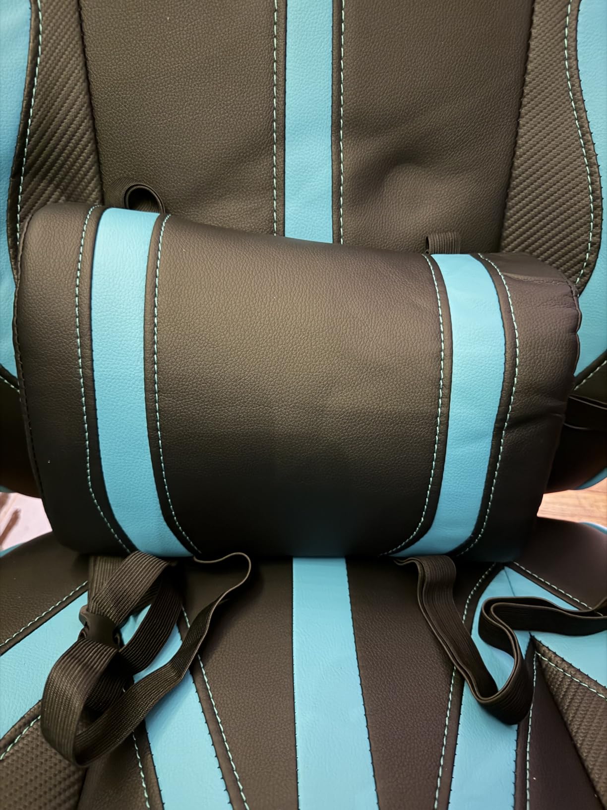 Vonesse Gaming Chairs for Adults, Gamer Chair with Footrest and Massage, Reclining Big and Tall Ergonomic Gaming Chair, Computer Chairs for Heavy People 300LBS (Blue/Black) customer photo 1
