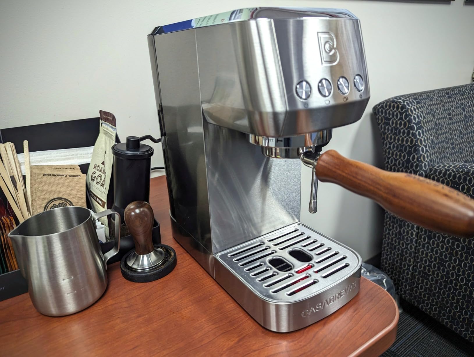 CASABREWS 3700 Essential Espresso Machine, Stainless Steel Espresso Maker customer photo 2
