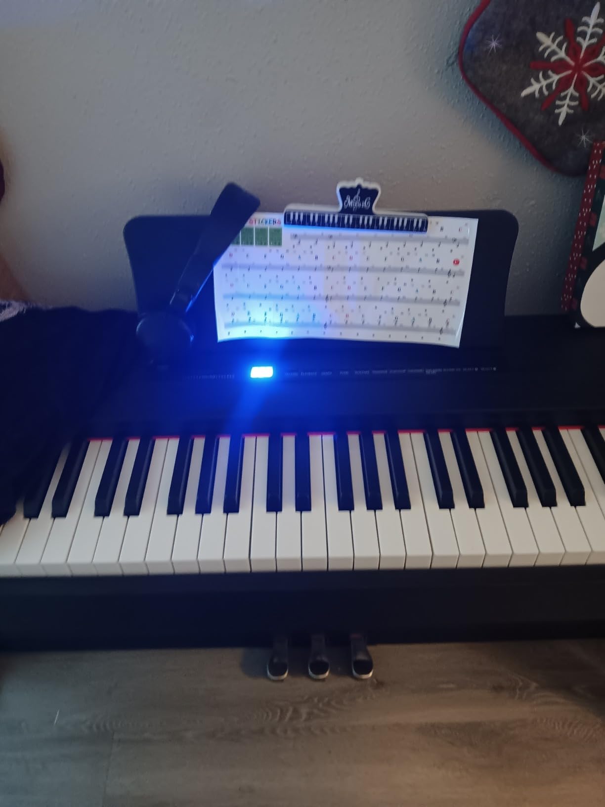 Ktaxon Digital Piano 88 Key Fully Weighted Action Upright Piano (White) customer photo 2