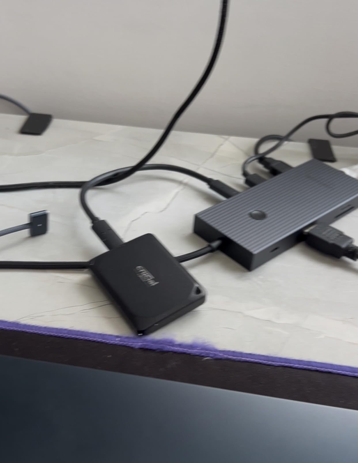 Crucial X10 Pro 1TB Portable SSD, Up to 2100MB/s Read, 2000MB/s Write, USB-C customer photo 1