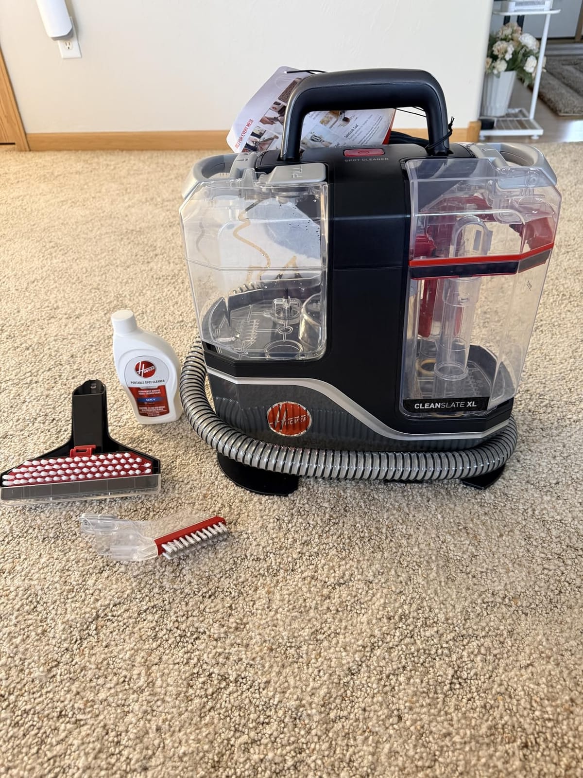 Hoover CleanSlate XL Deep Cleaning Carpet + Upholstery Spot Cleaner Machine customer photo 2
