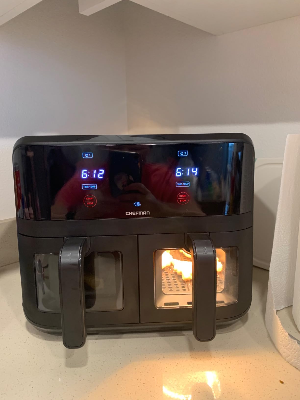 CHEFMAN 6 Quart Dual Basket Air Fryer Oven with Easy View Windows, Sync Finish, Hi-Fry, Auto Shutoff, 2 Independent 3Qt Nonstick Dishwasher Safe Frying Baskets, Digital Double Air Fryer - Black customer photo 1