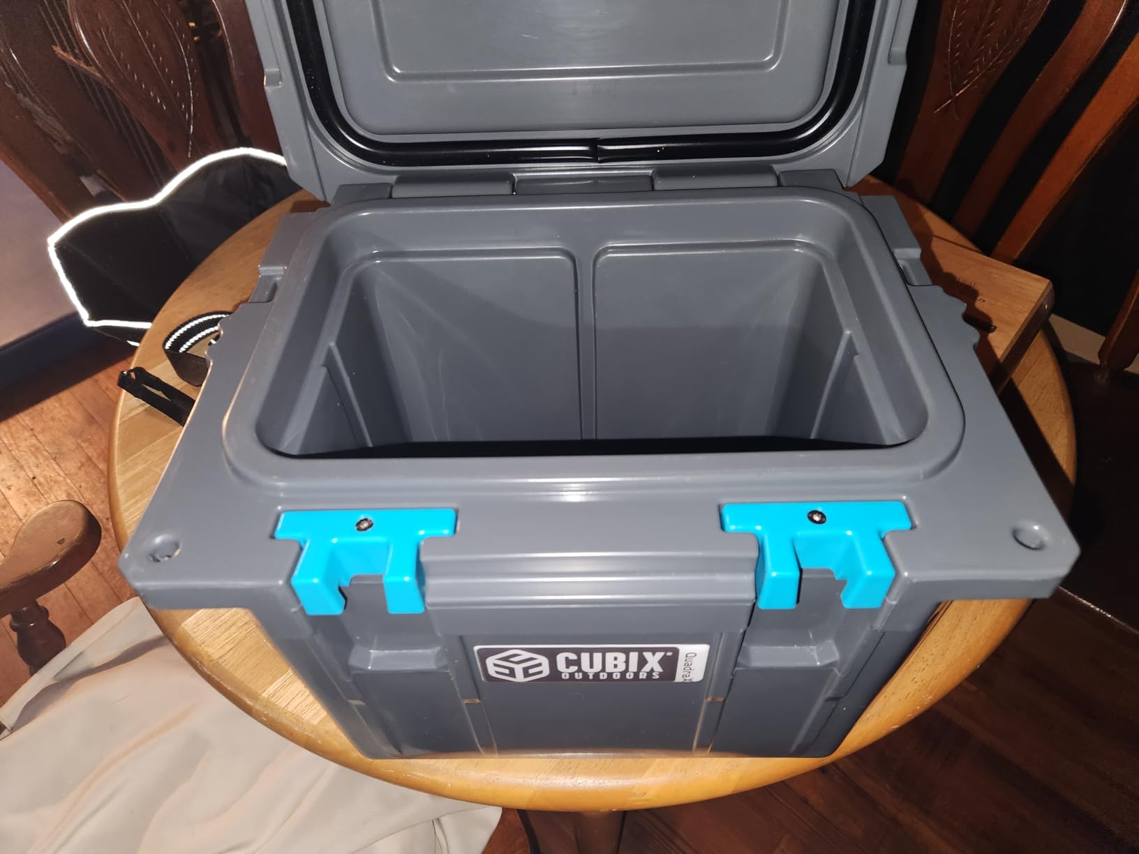 Cubix Outdoors, QuadraX 10QT Rotomolded Personal Cooler, Insulated Portable Hard Ice Chest, 3 Day Cold Retention, Lunch Box customer photo 1