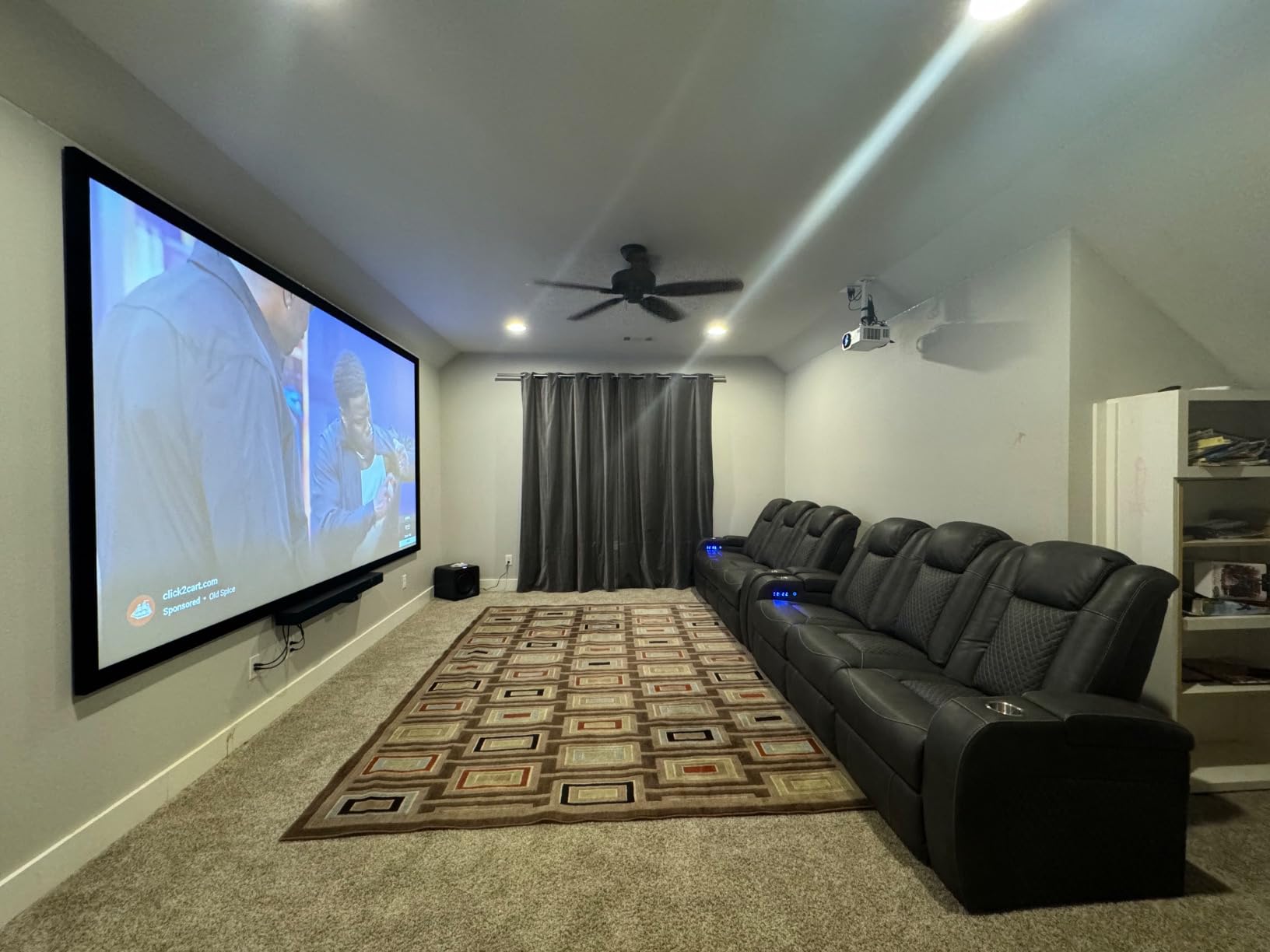 ViewSonic LX700-4K 4K UHD Laser Gaming Projector 3500 Lumens 240Hz Xbox customer photo 1