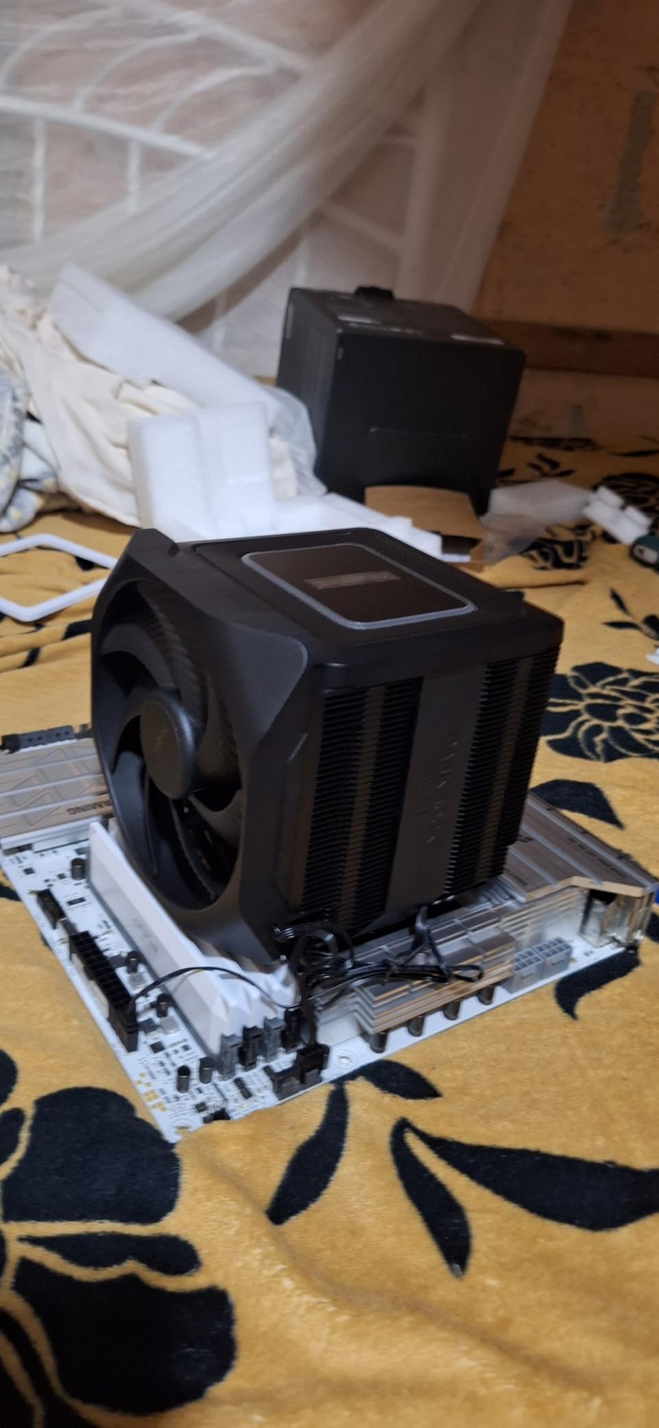 be quiet! Dark Rock Elite Air CPU Cooler, High RAM and VRM Compatibility | 2x Silent Wings 135mm FDB PWM Fans, For Overclocking, 2 Mode Speed Switch, High-Performance Heat Pipes, Front Fan Rail System customer photo 2