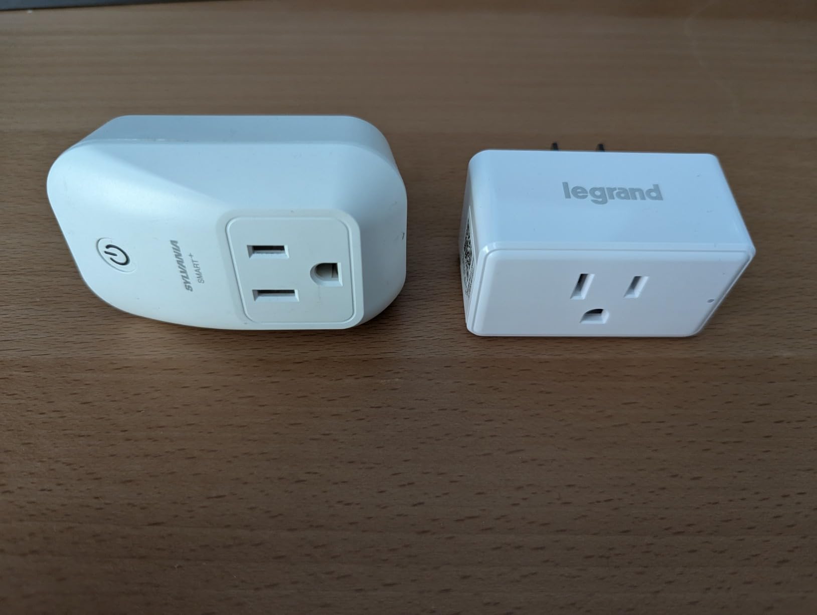 Legrand Radiant Wi-Fi Matter 15 Amp Smart Plug-in Switch, White, 1 Pack customer photo 2