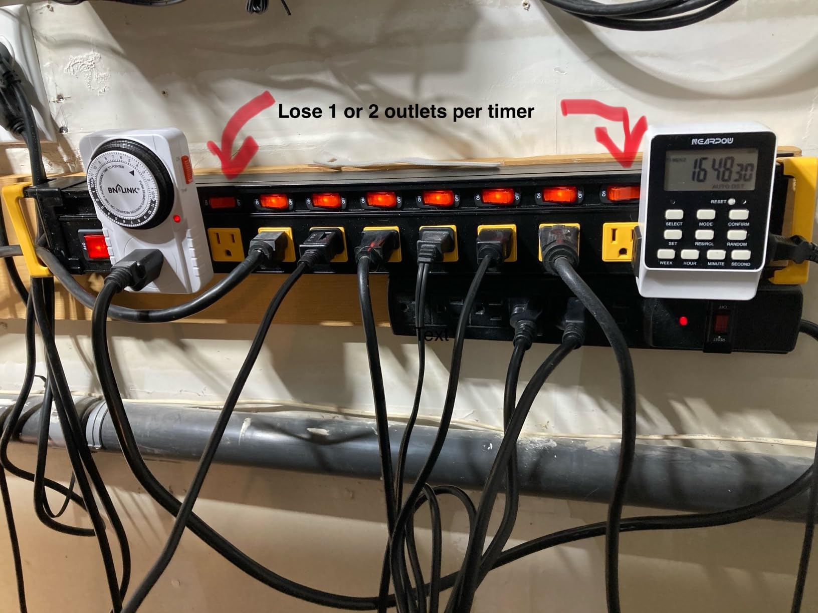6 Outlet Heavy Duty Surge Protector Power Strip with Individual Switches customer photo 1