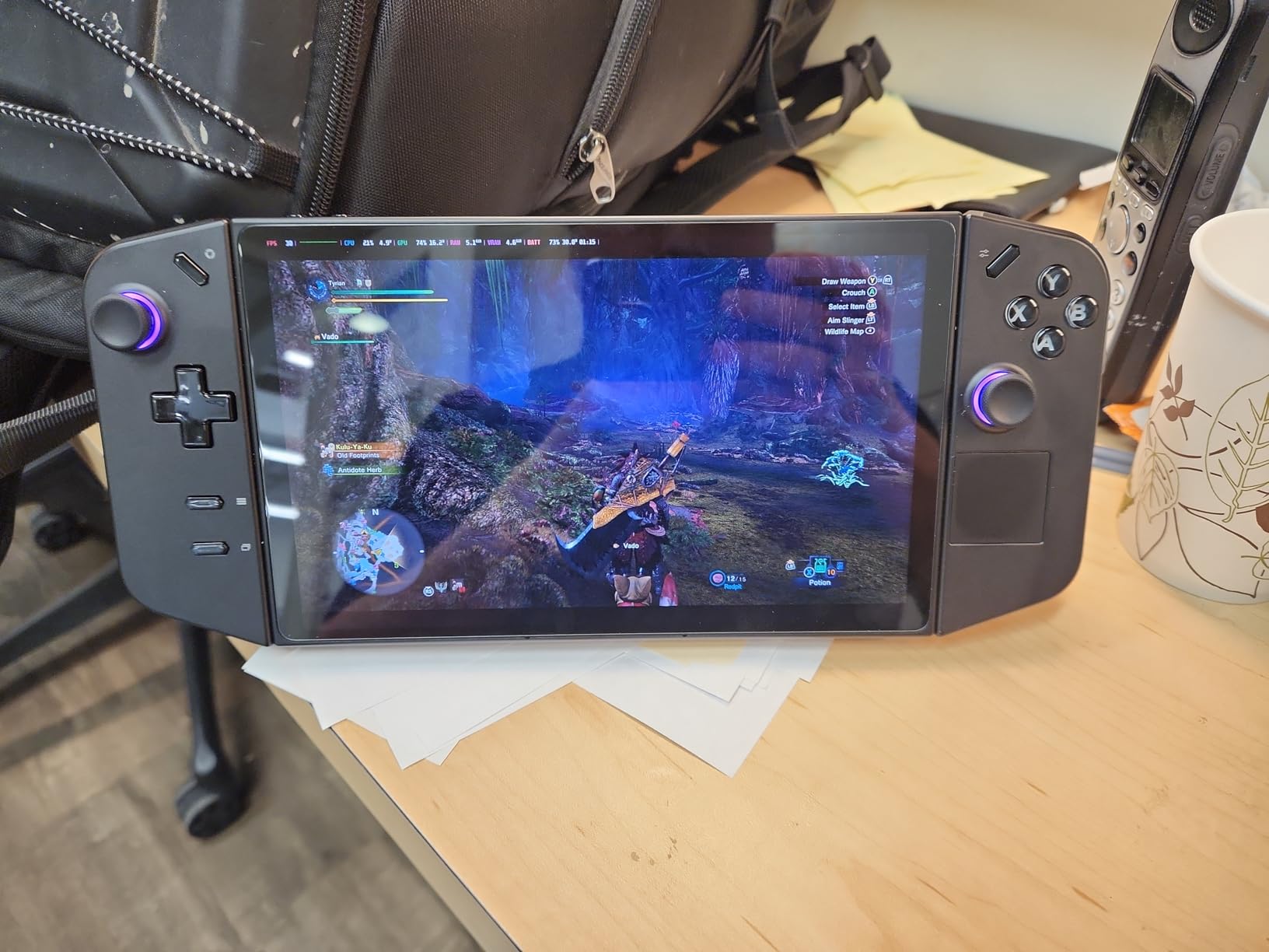 Lenovo Legion Go 8.8 inch 144Hz WQXGA Handheld Touchscreen Gaming PC AMD Ryzen Z1 Extreme 16GB RAM 512GB SSD Shadow Black customer photo 1