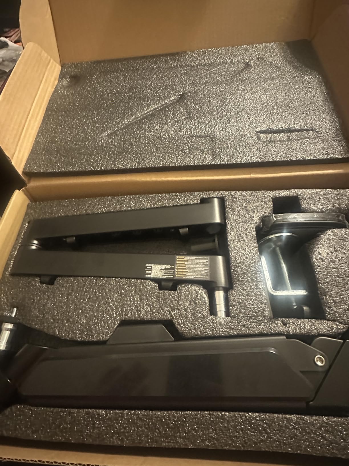 NEEWER Low Profile Mic Arm Desk Mount, with Pneumatic Damping, 360°, MS002 customer photo 2
