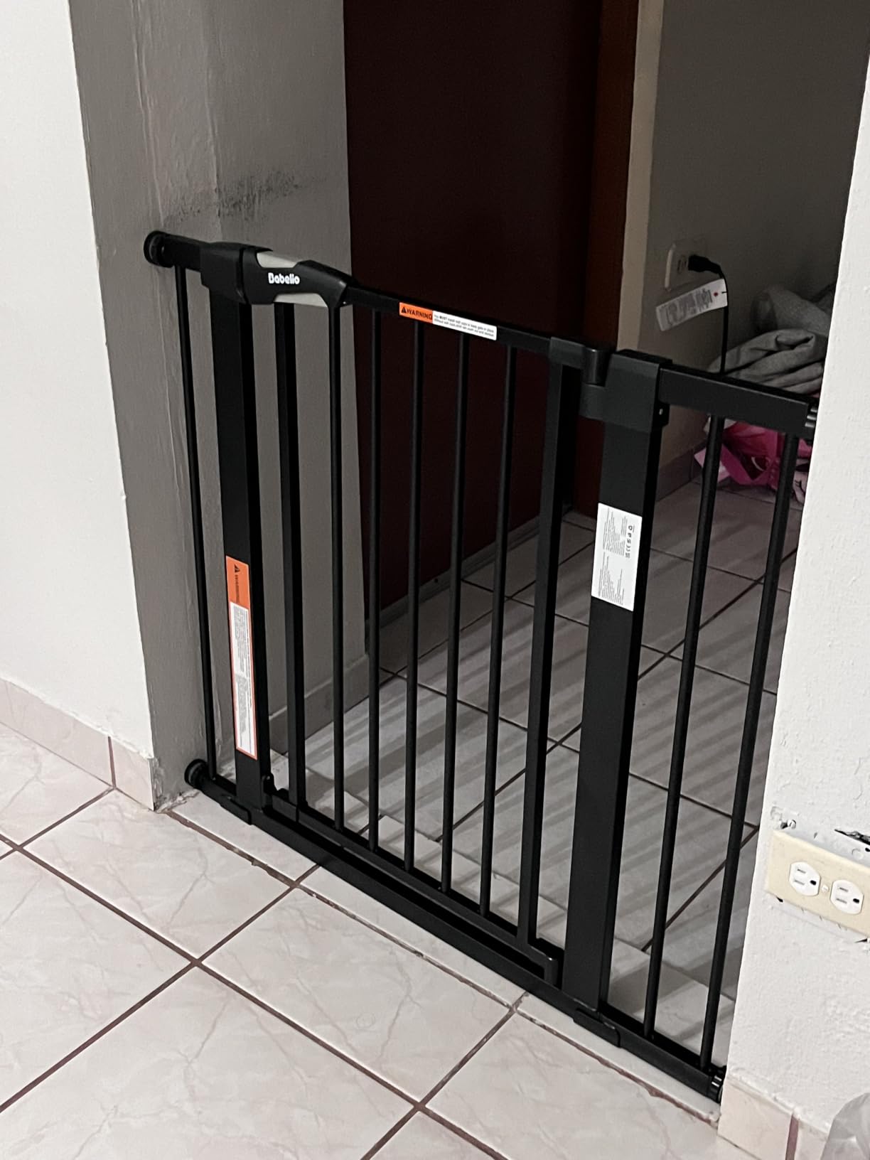Babelio Baby Gate for Stairs No Drilling, 29-48 in PressGuard Dog Gate customer photo 1