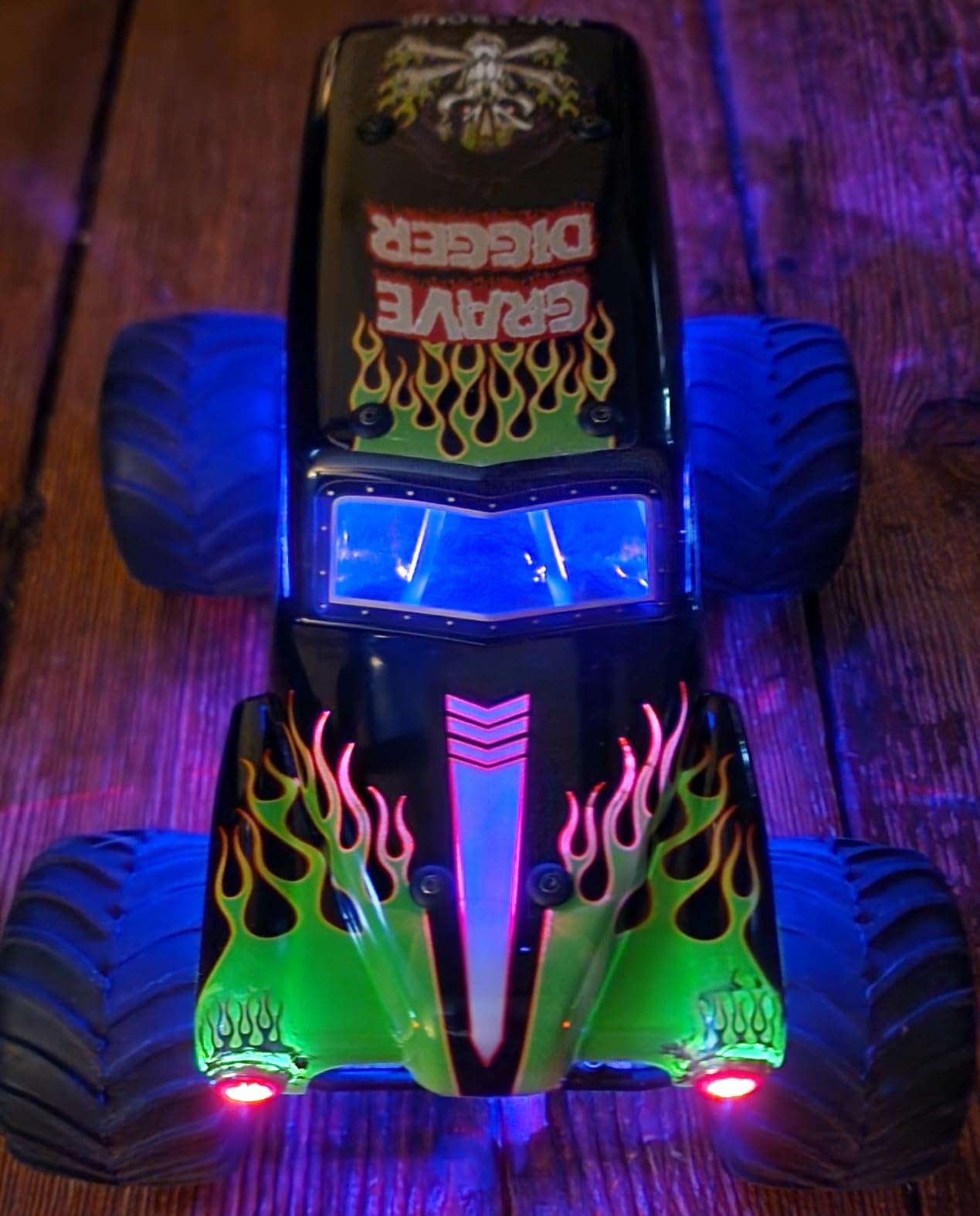Losi 1/18 Mini LMT Son Uva Digger 2S 4X4 RTR Brushed Monster Truck Battery & Charger Included Blue LOS01026T2 customer photo 2
