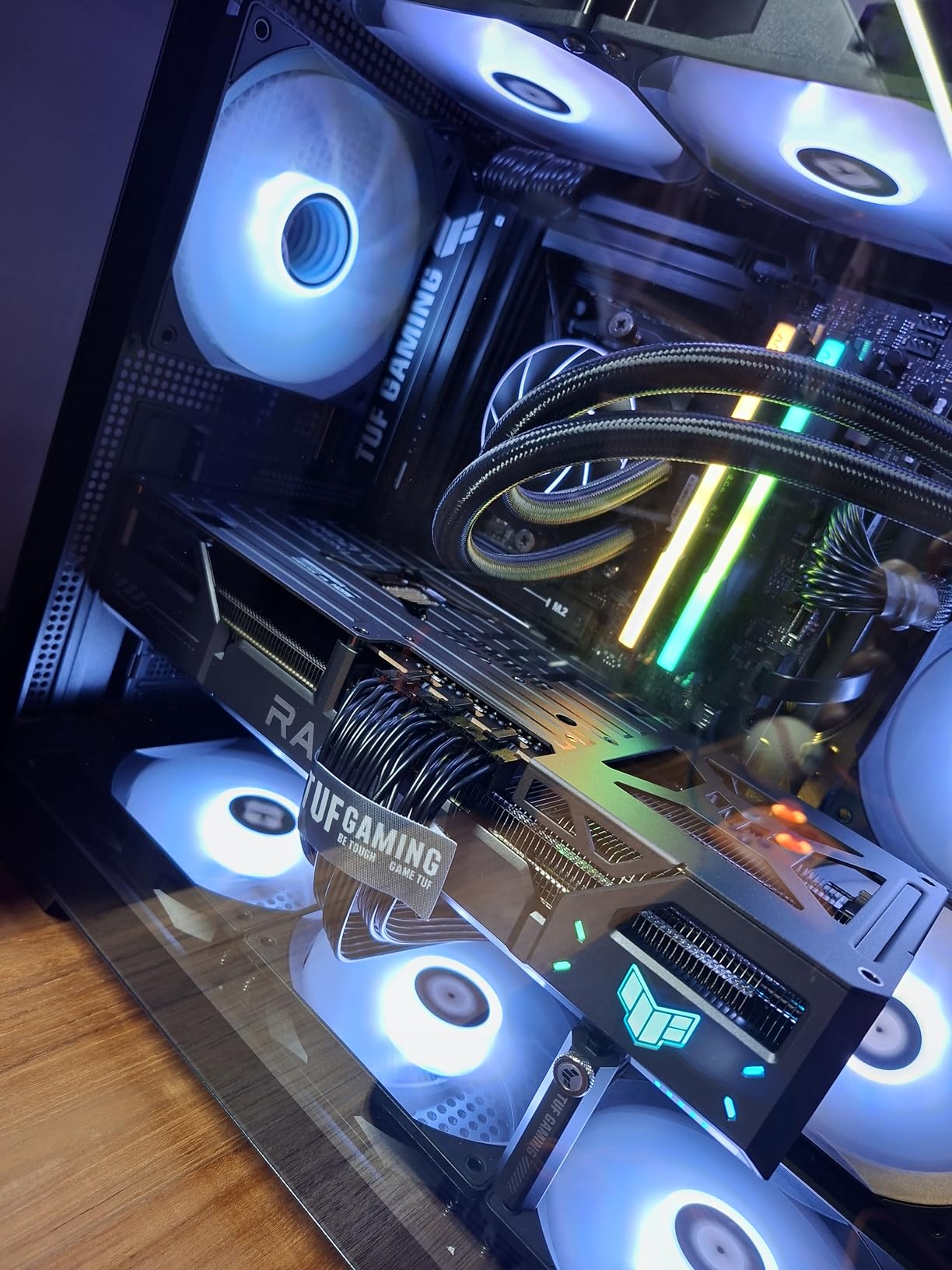 KLEVV CRAS V RGB DDR5 32GB (2x16GB) 6000MHz CL30 SK Hynix A-Die 1.35V Gaming Desktop Ram Memory XMP 3.0 / AMD Expo Ready - White (KD5AGUA80-60A300J) customer photo 2