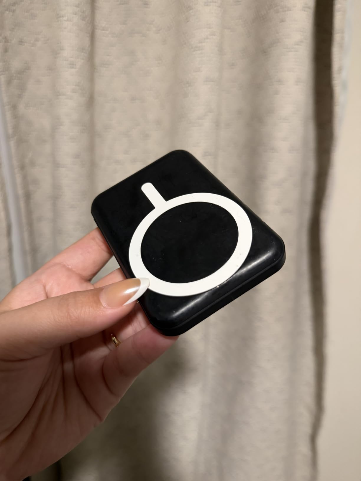 podoru for MagSafe Power Bank 5000mAh, Ultra-Slim Magnetic Portable Charger customer photo 1