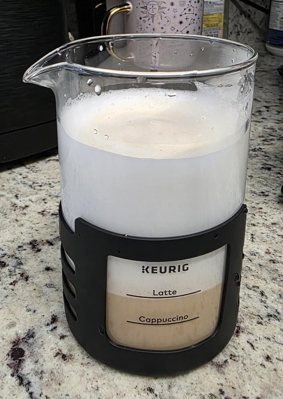 Keurig SimpleCafe Frother, Rechargeable Handheld Milk Frother for Lattes, Cappuccinos & Iced Coffee, USB Cord Included, Microwave-Safe Frothing Cup, Hot & Cold Foam Maker customer photo 2