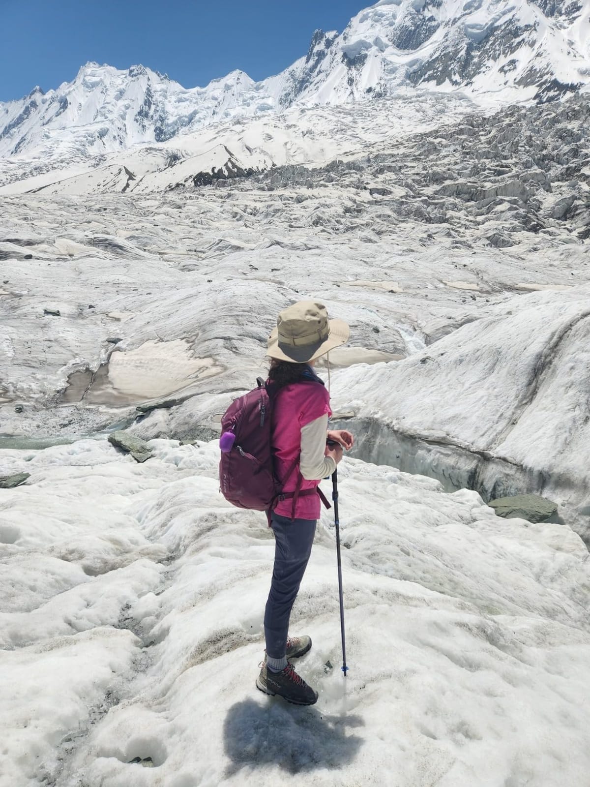 Gregory Swift 22L Women's Day Hiking Backpack, One Size, Emerald Frost customer photo 1
