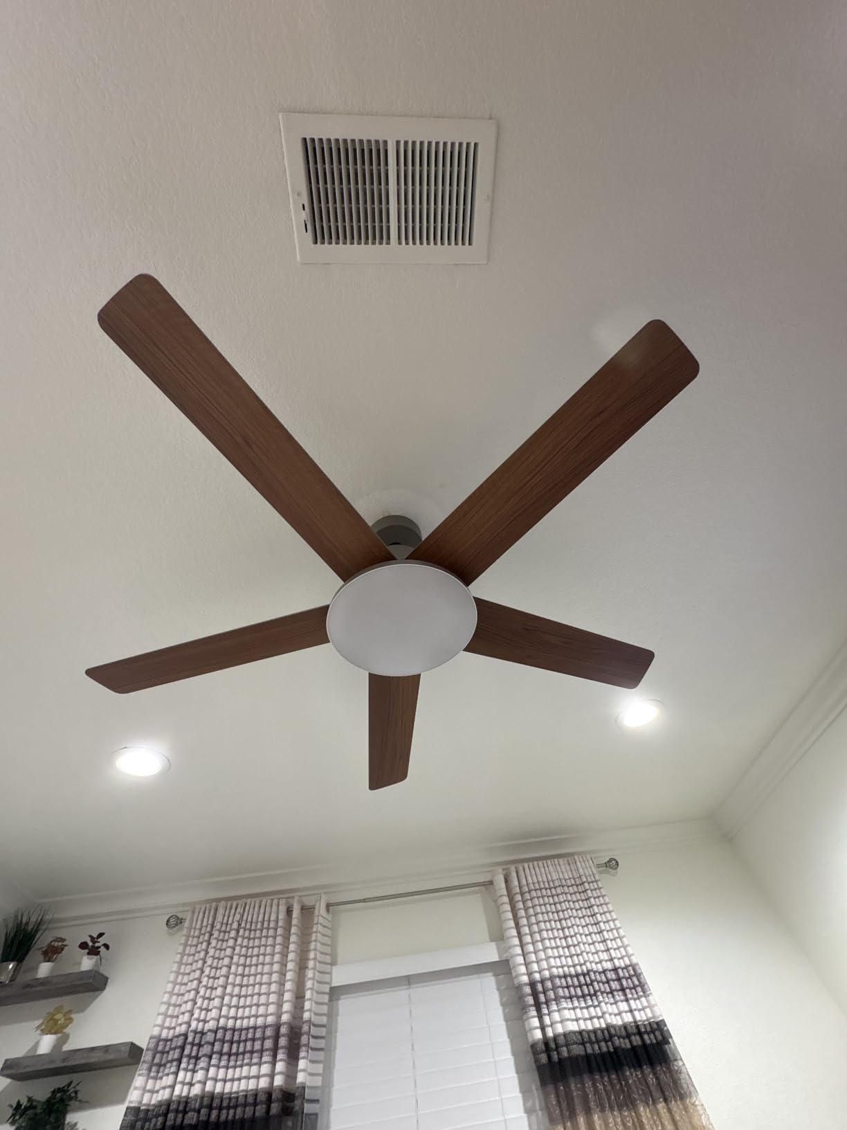 DREO Smart Ceiling Fan with Lights, 52 Inch, 12 Speeds & 3 Fan Modes, Stepless, Dimmable LED Light, Timer, 22dB Quiet DC Motor, Remote/APP/Alexa Control, Silver Ceiling Fans Indoor, 2026 Upgraded customer photo 2