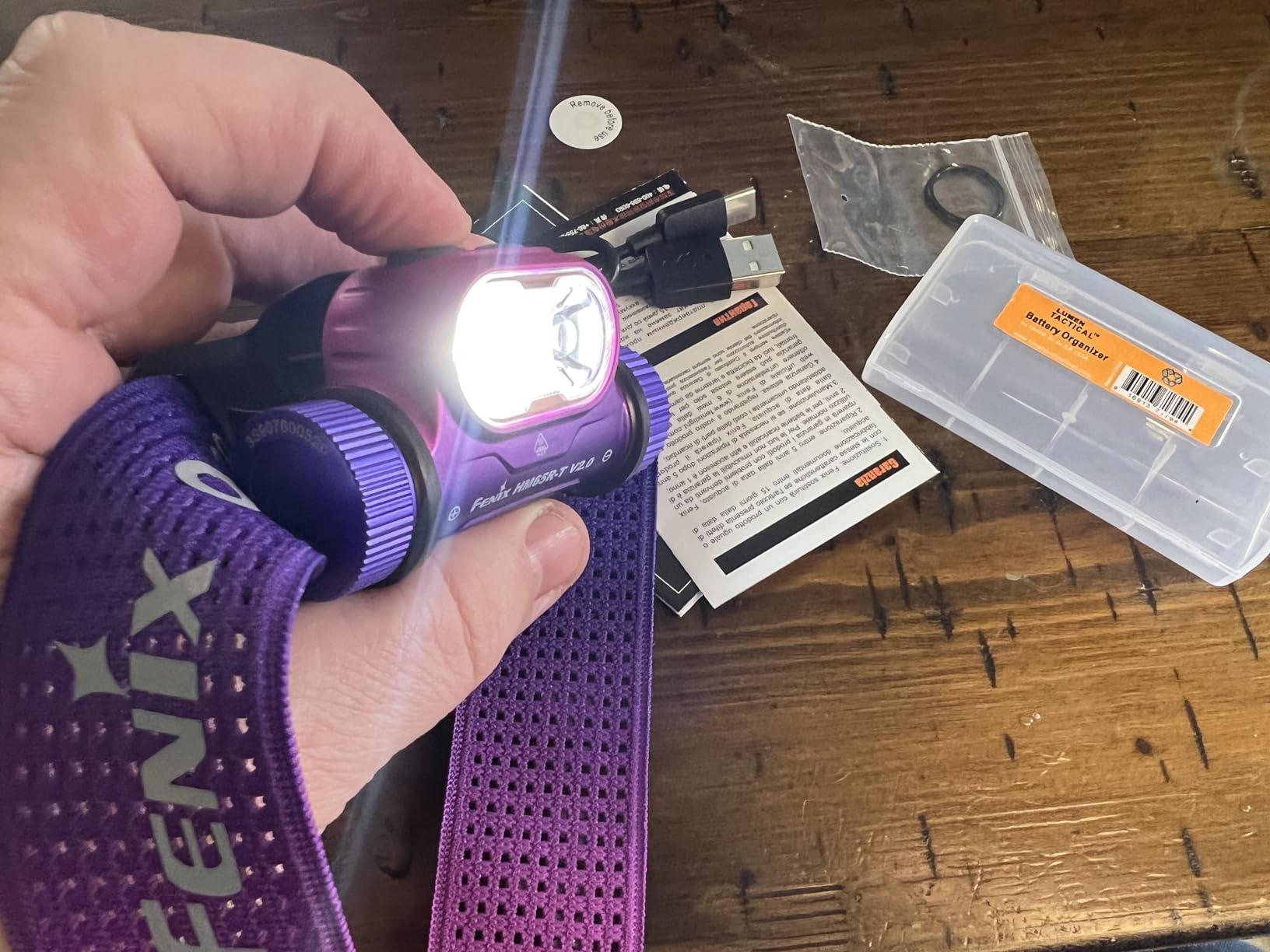 Fenix HM65R-T V2.0 Running Headlamp, 1600 Lumen White Light and Warm White Dual Beams, USB-C Rechargeable, Lightweight Long Runtime for Trail Running, with Organizer (Black) customer photo 1