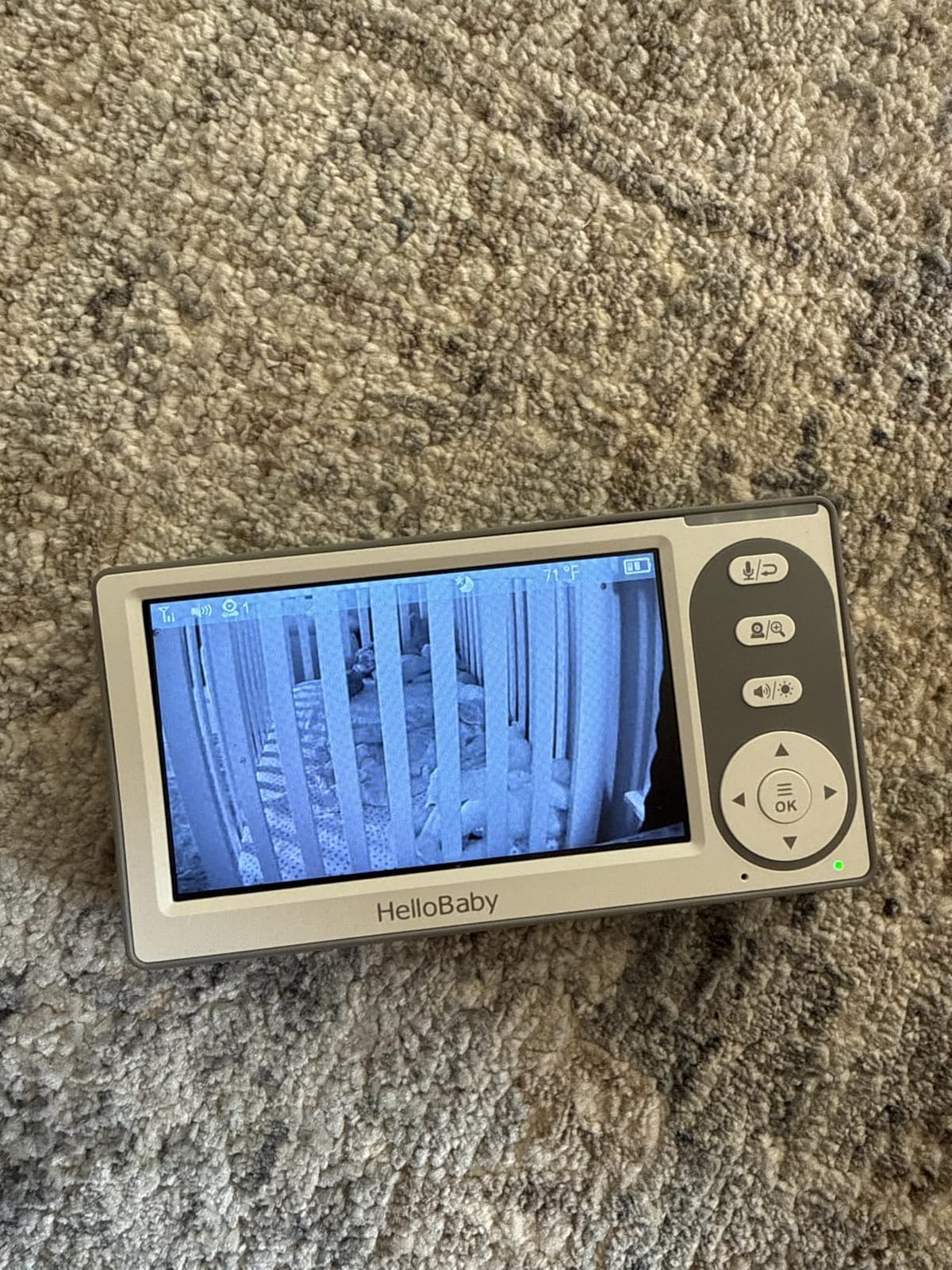 HelloBaby 4.3'' Video Baby Monitor No WiFi, 30 Hours Battery | Remote Pan-Tilt-Zoom, Baby Monitor with Camera and Audio, Night Vision, ECO Mode, Two-way Talk, 8 Lullabies, 1000ft Range customer photo 2