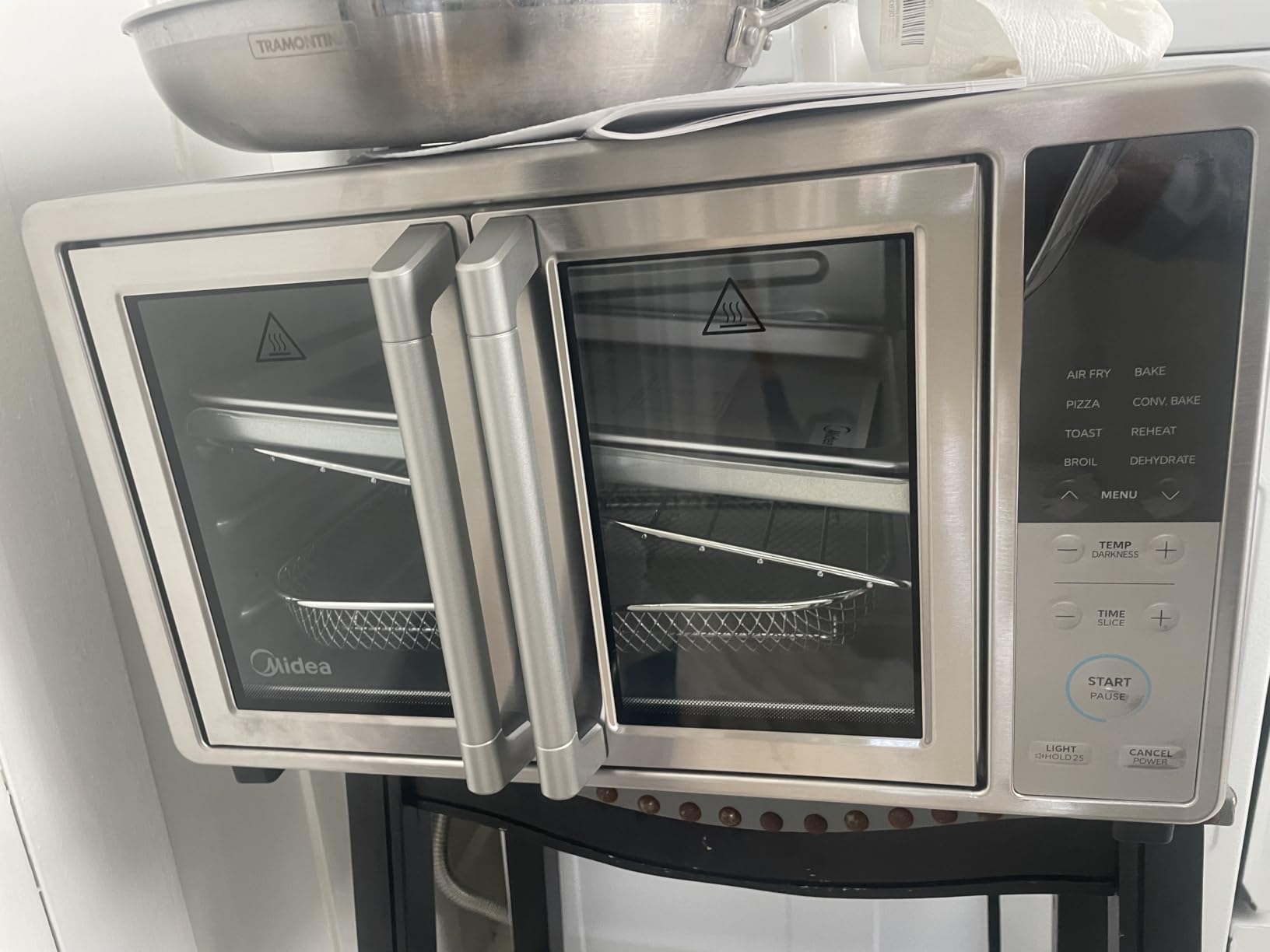 Midea Flexify Classic French Door Toaster Oven Air Fryer Combo, 26.4 QT | 10-in-1 Large Capacity Countertop Oven, 25% Faster Cooking and 90% Less Oil, Stainless Steel customer photo 1